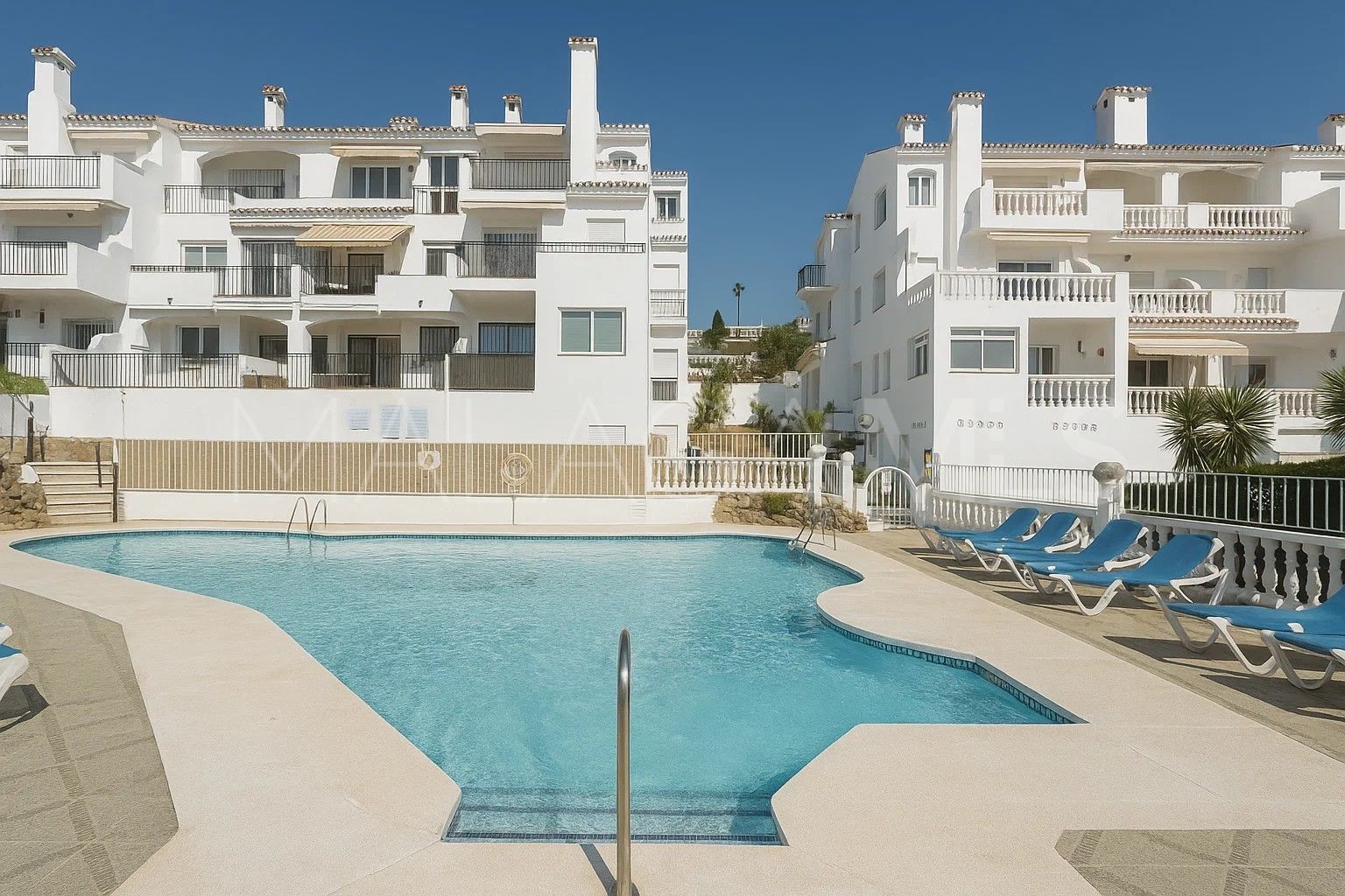 Buy apartment in Hacienda Guadalupe