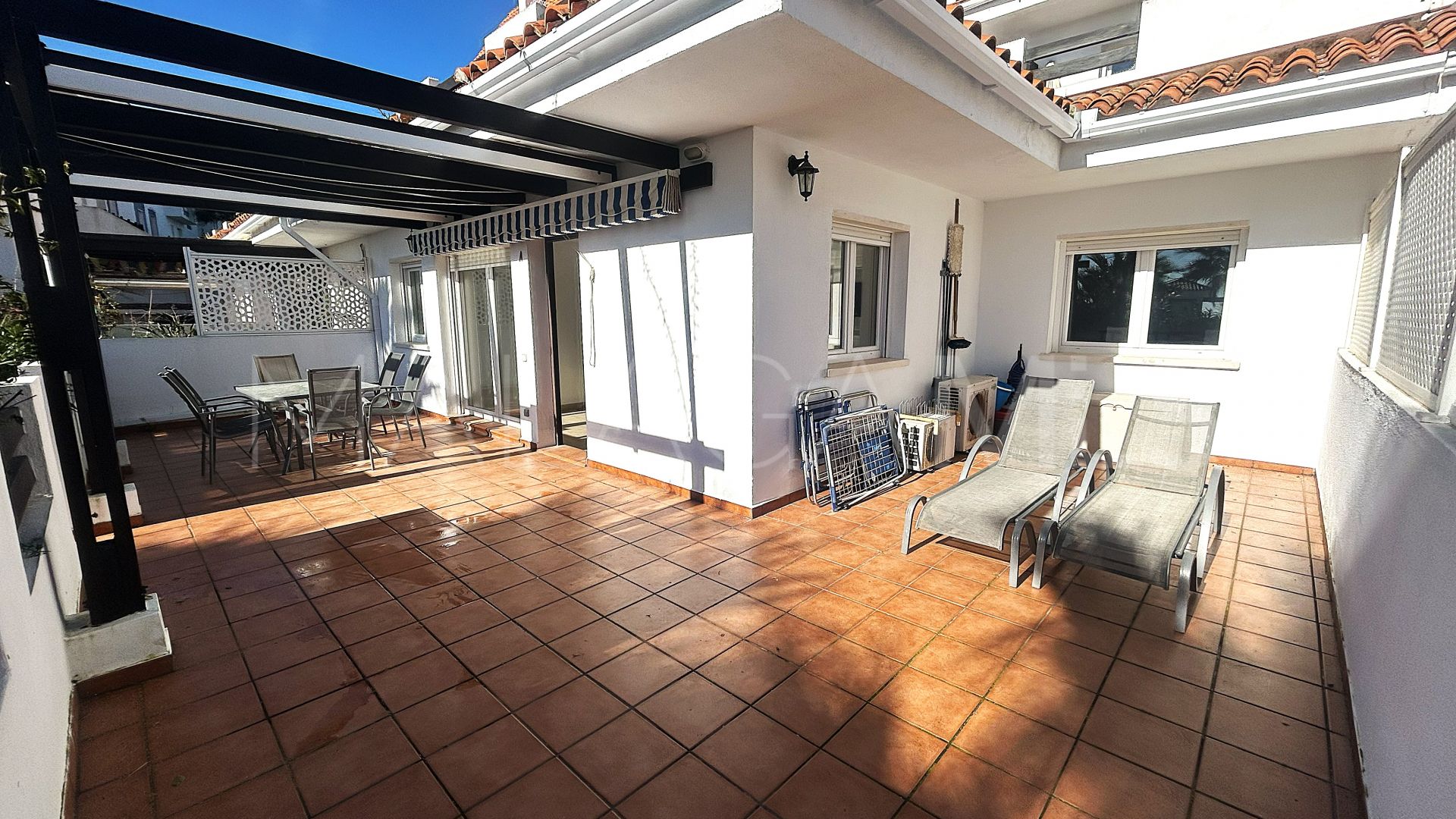 Appartement rez de chaussée for sale in Alcorrín