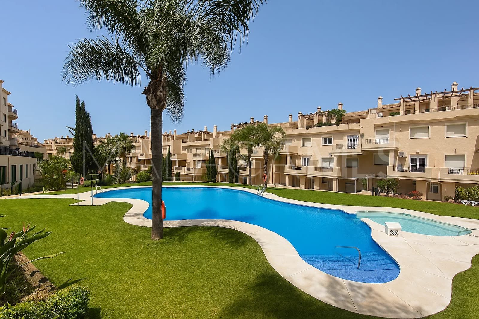 Appartement rez de chaussée for sale in La Duquesa Golf