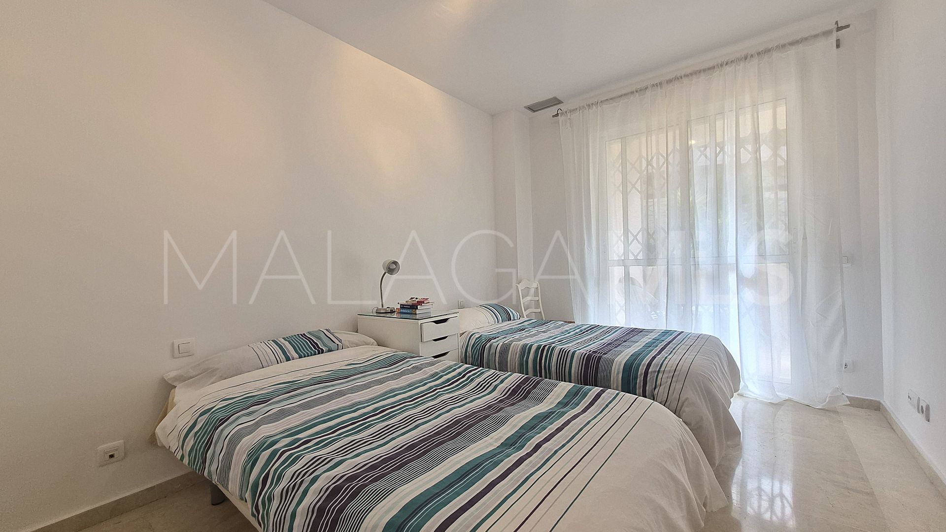 Appartement rez de chaussée for sale in La Duquesa Golf