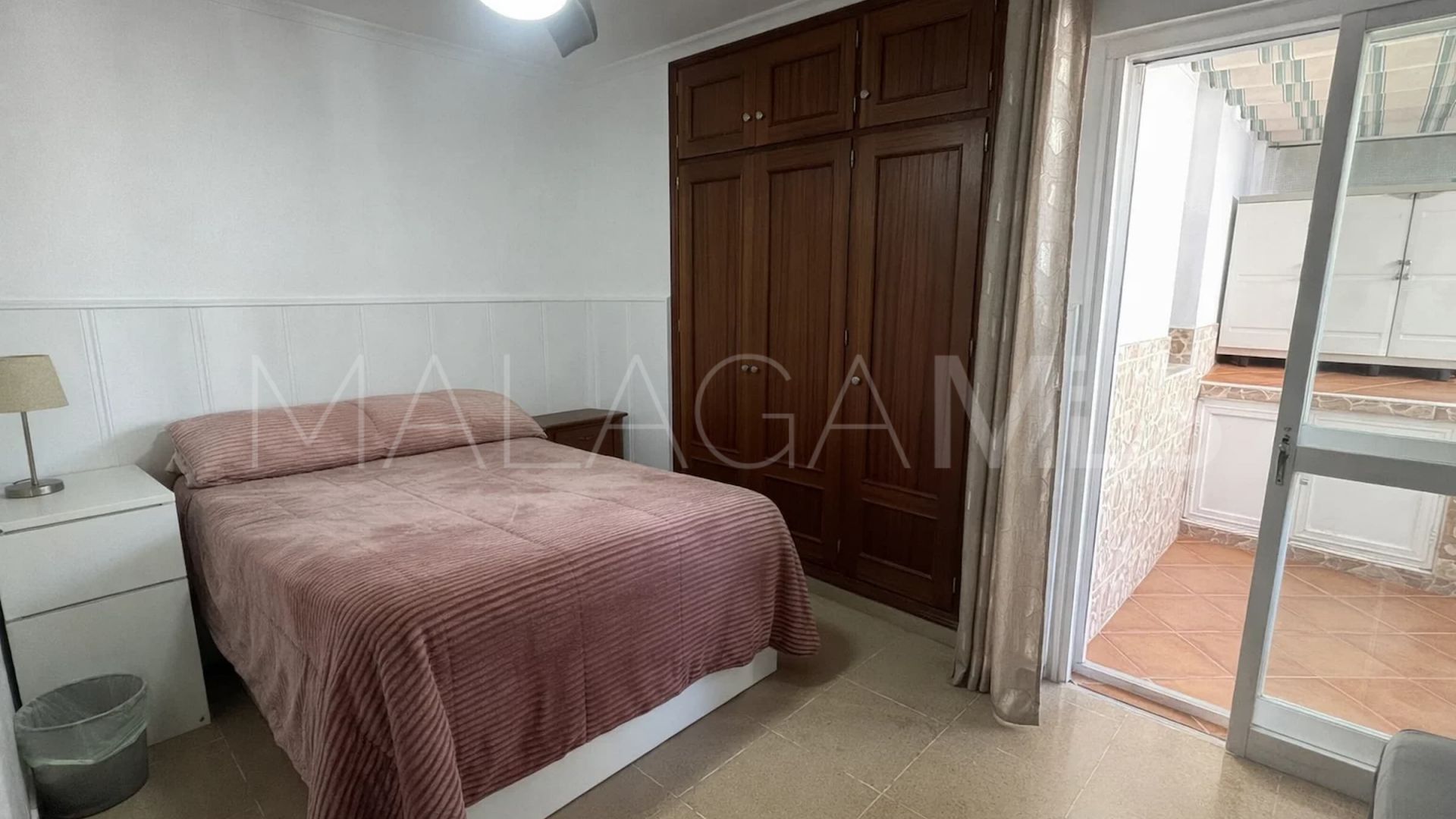 Se vende apartamento de 3 bedrooms in Estepona Centro