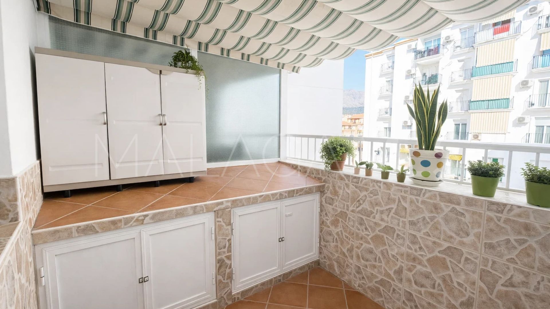Se vende apartamento de 3 bedrooms in Estepona Centro