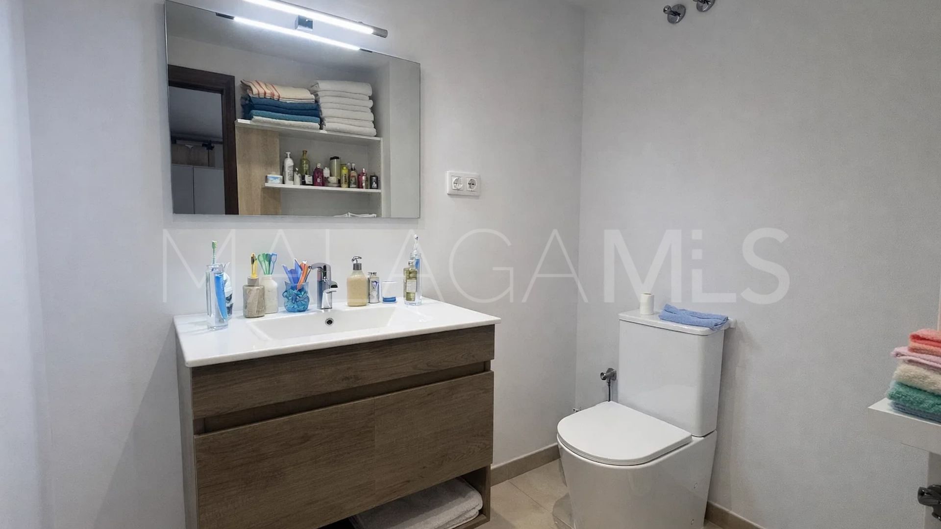 Se vende apartamento de 3 bedrooms in Estepona Centro