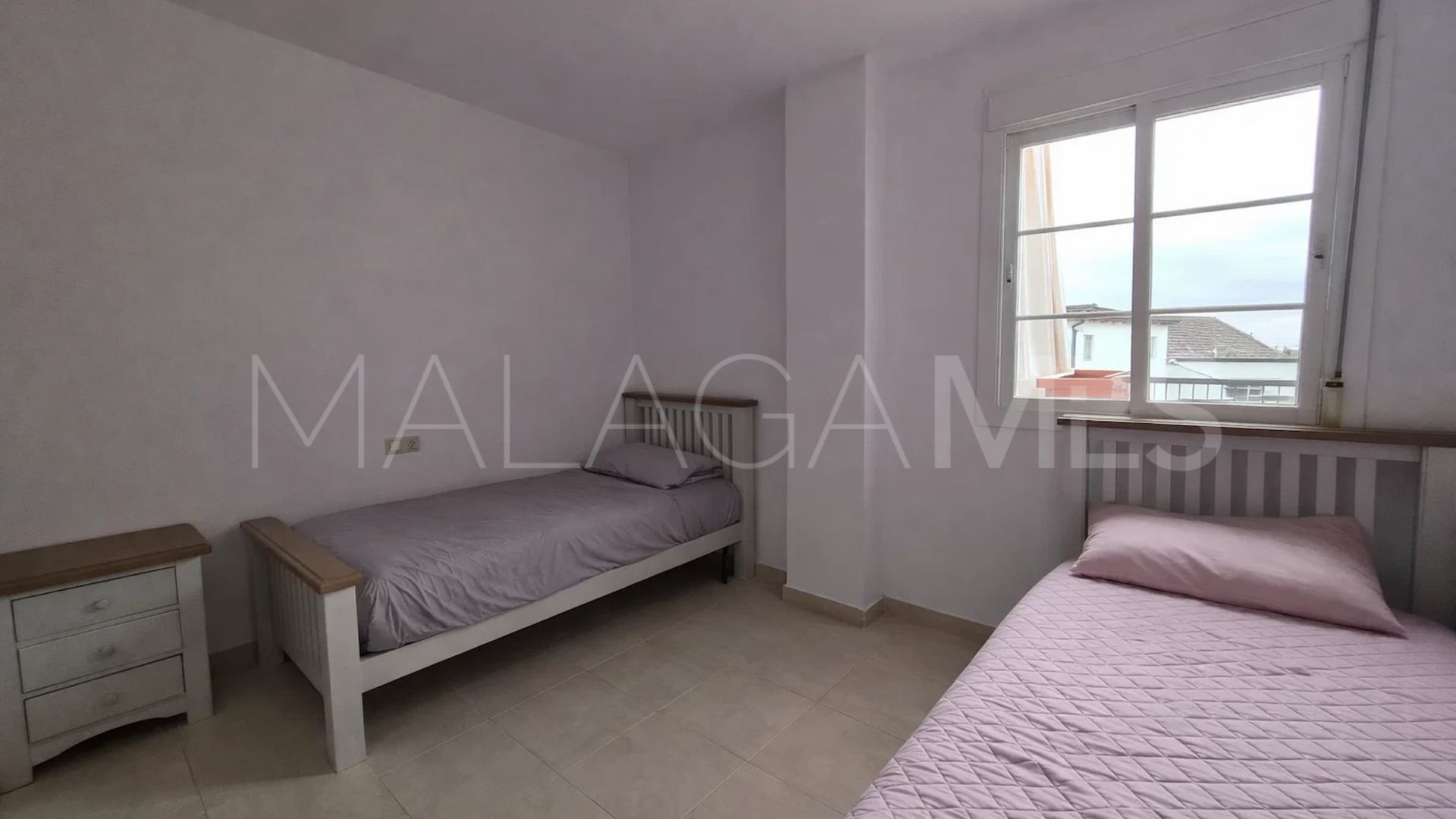 Appartement rez de chaussée for sale in Duquesa Regent