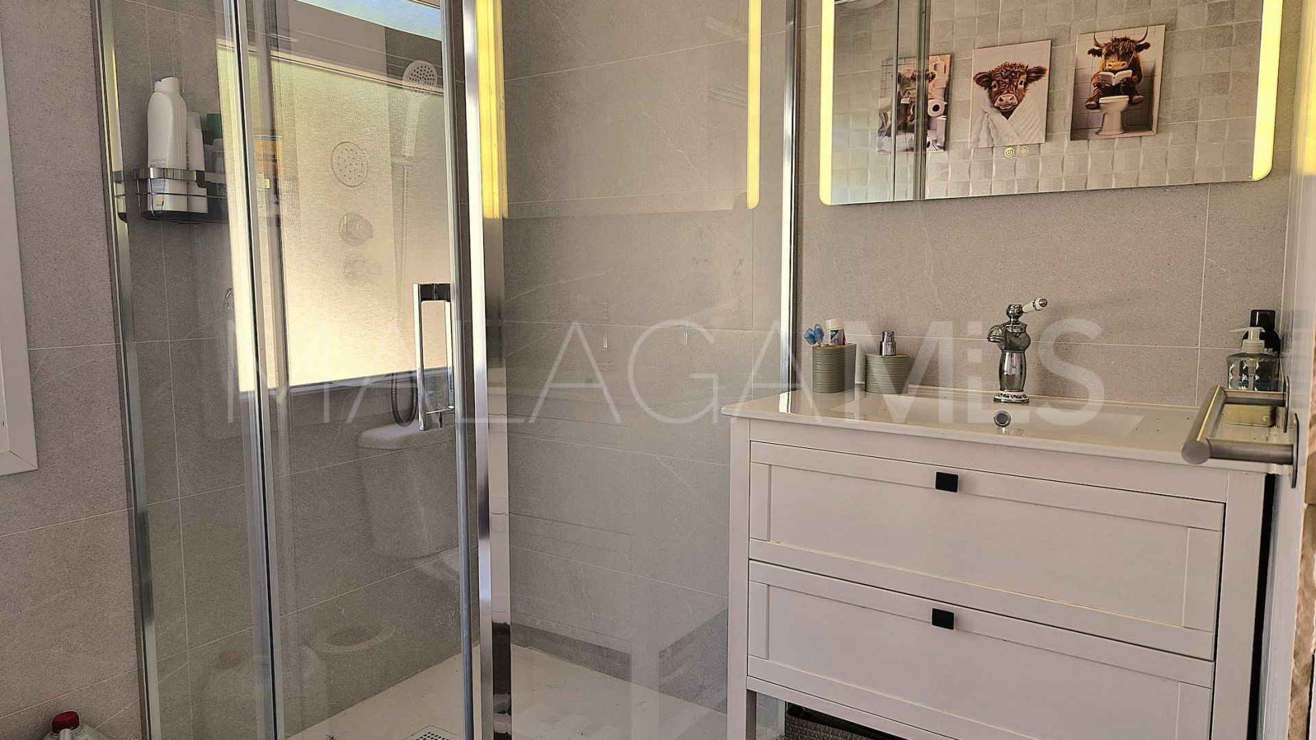 Villa for sale in Chullera