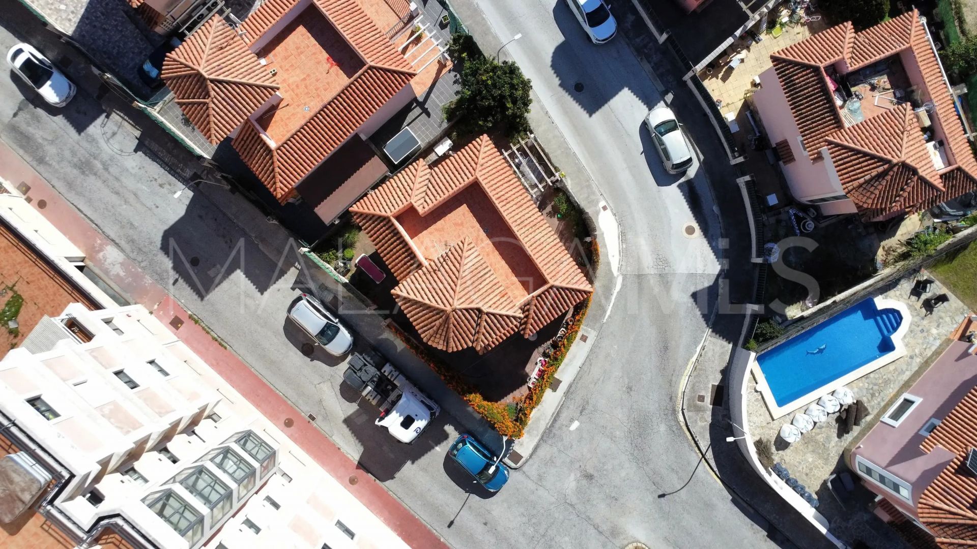 Villa for sale in Sabinillas