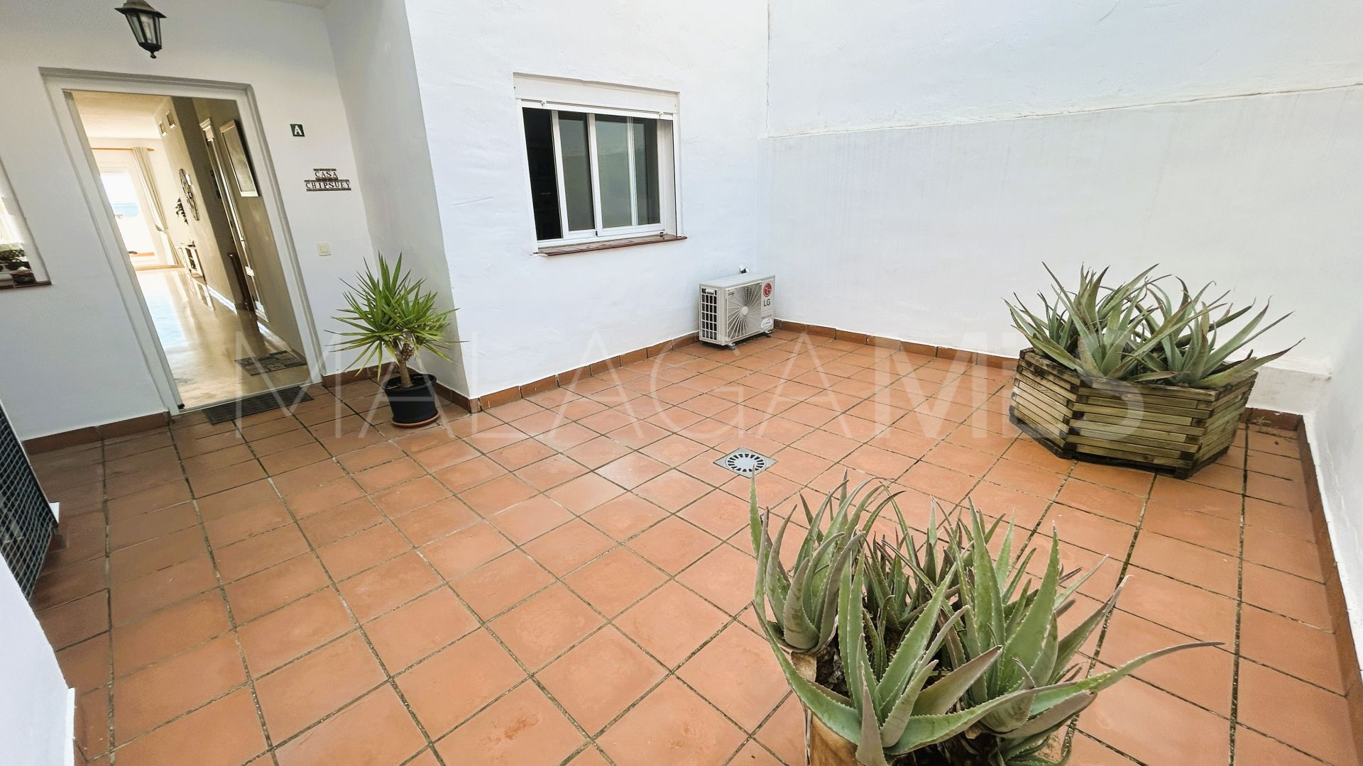 For sale 2 bedrooms ground floor apartment in Terrazas de la Bahía