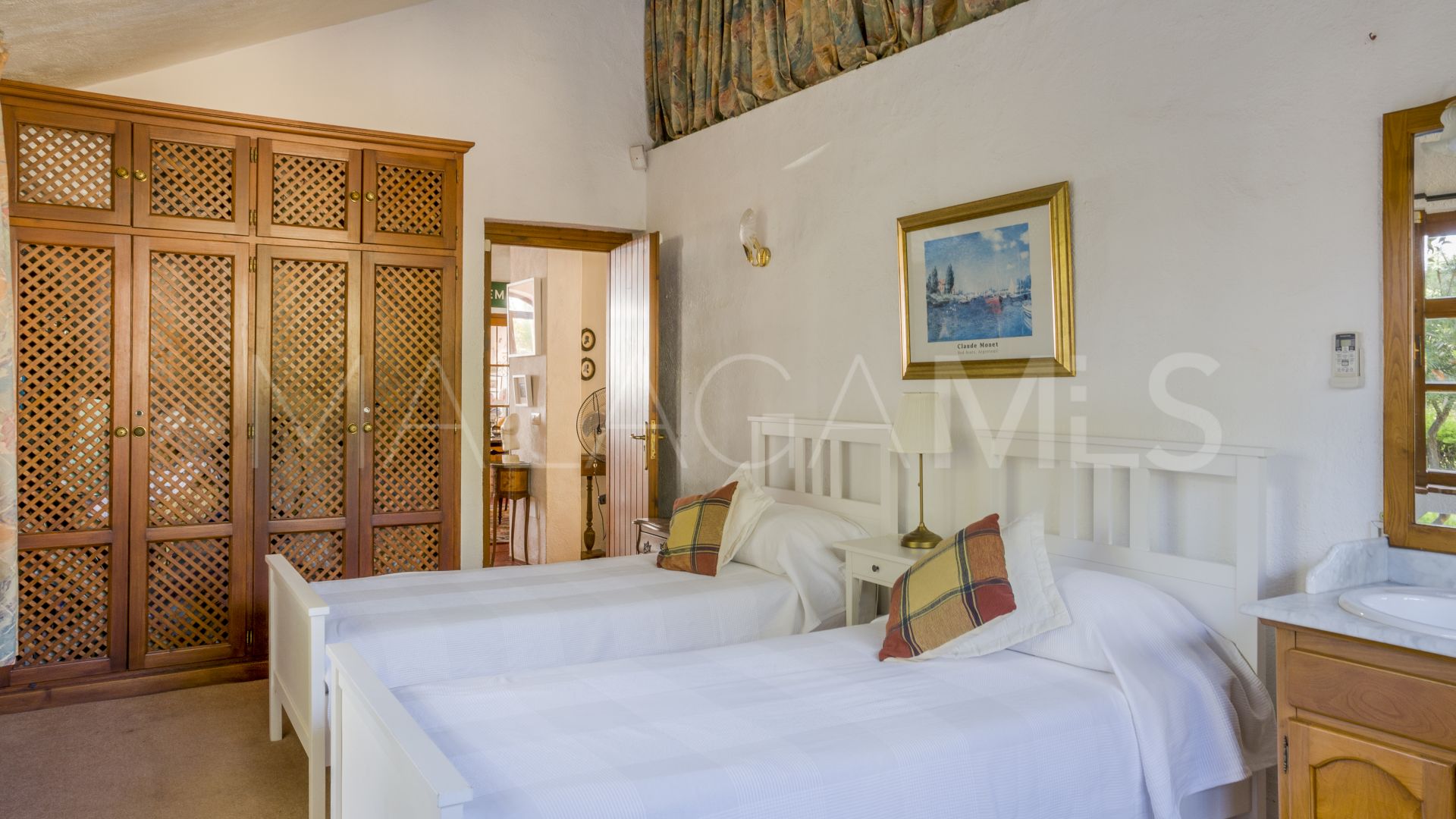 For sale Bahia Dorada 5 bedrooms villa