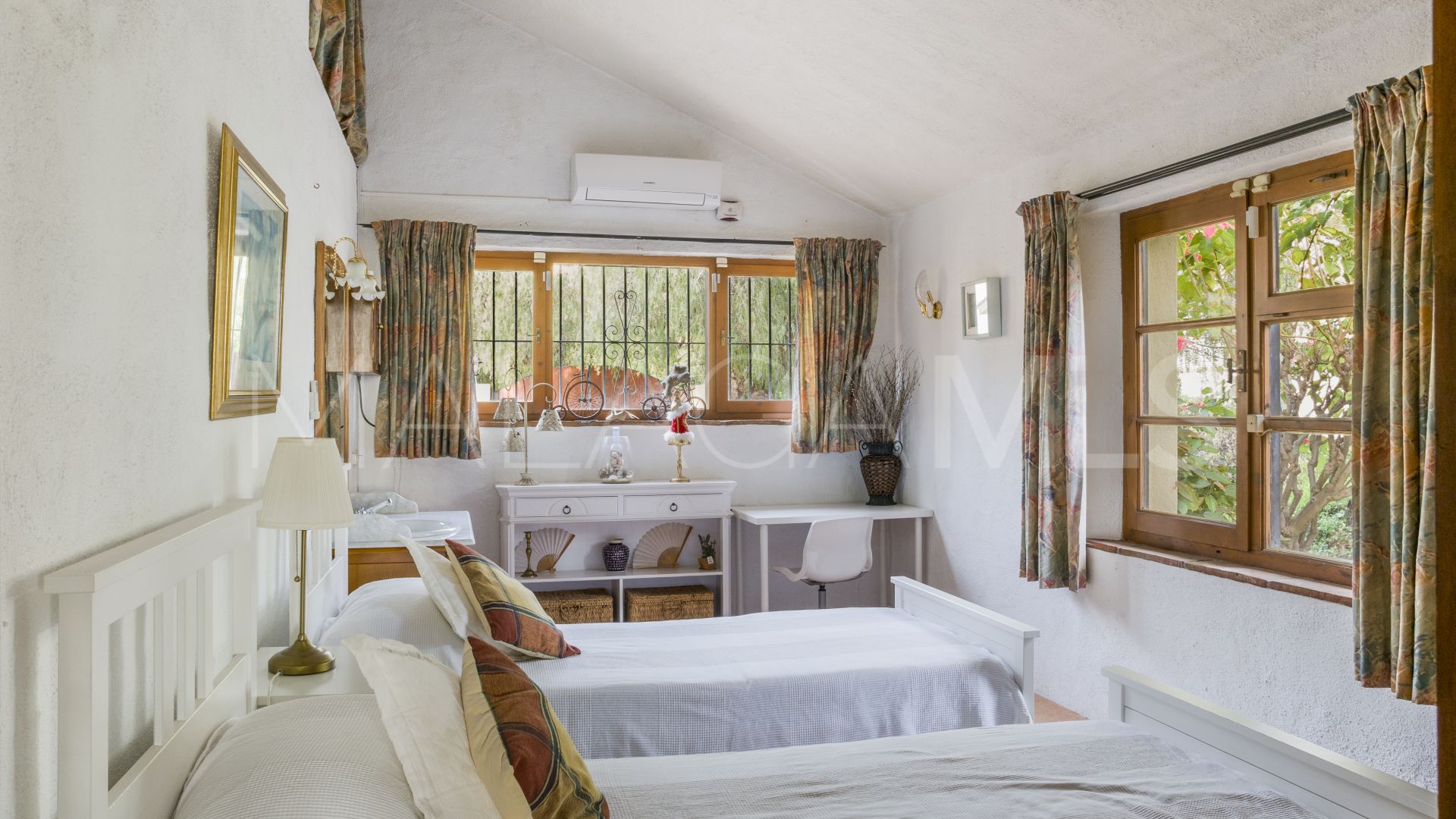 For sale Bahia Dorada 5 bedrooms villa