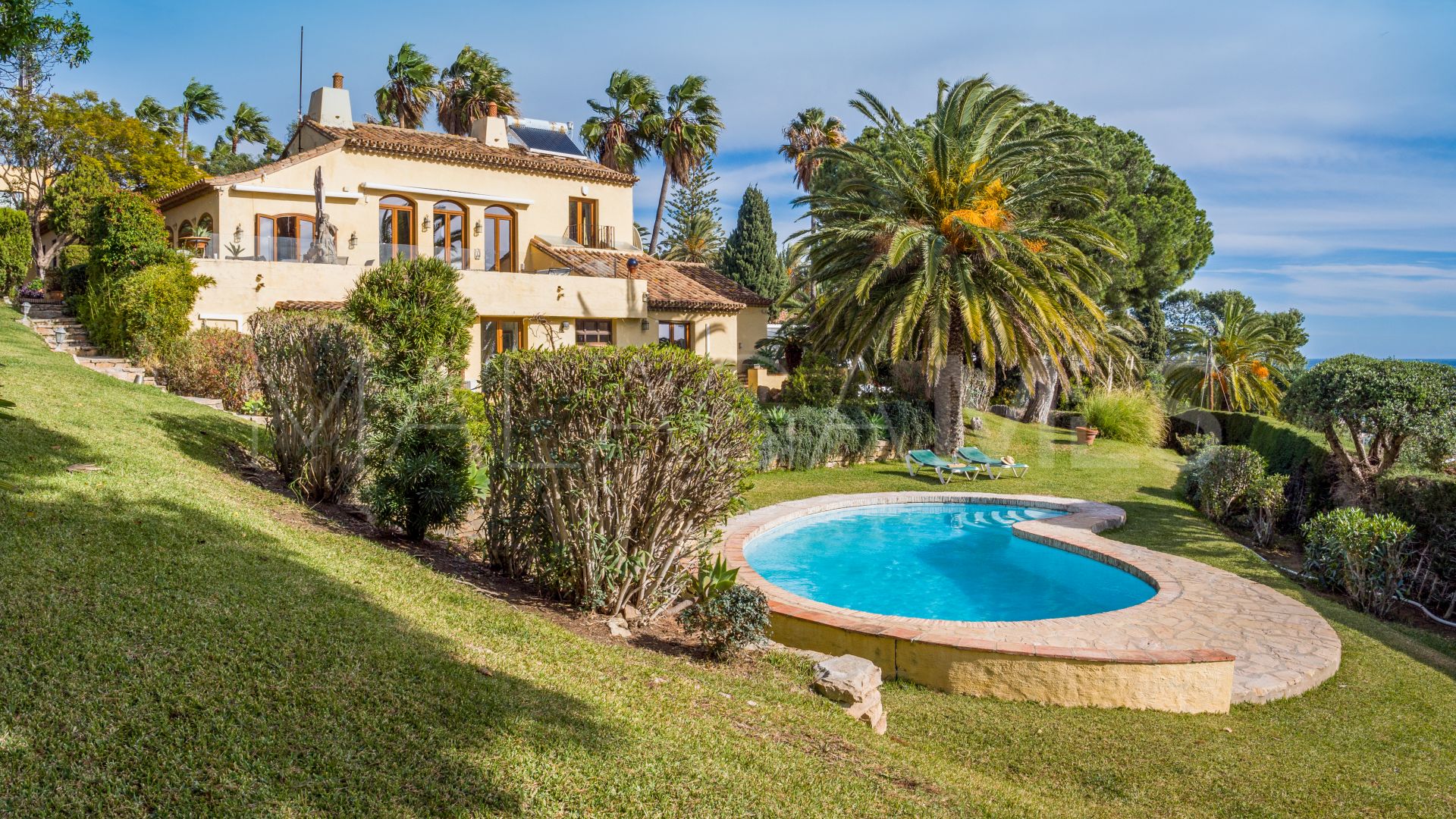 For sale Bahia Dorada 5 bedrooms villa