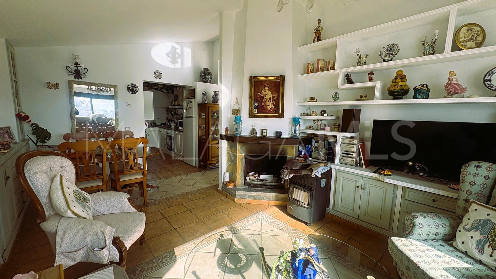 Villa for sale in Casares Playa