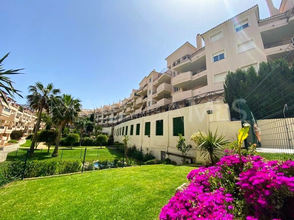 Atico duplex for sale in La Duquesa Golf