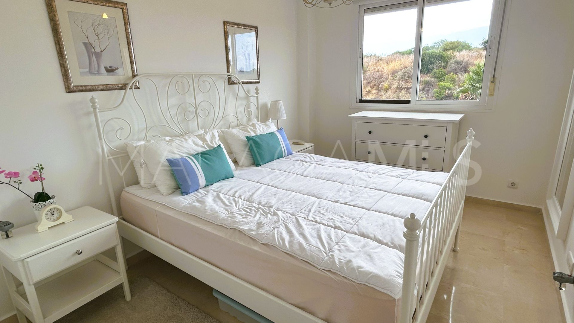 Atico duplex for sale in La Duquesa Golf