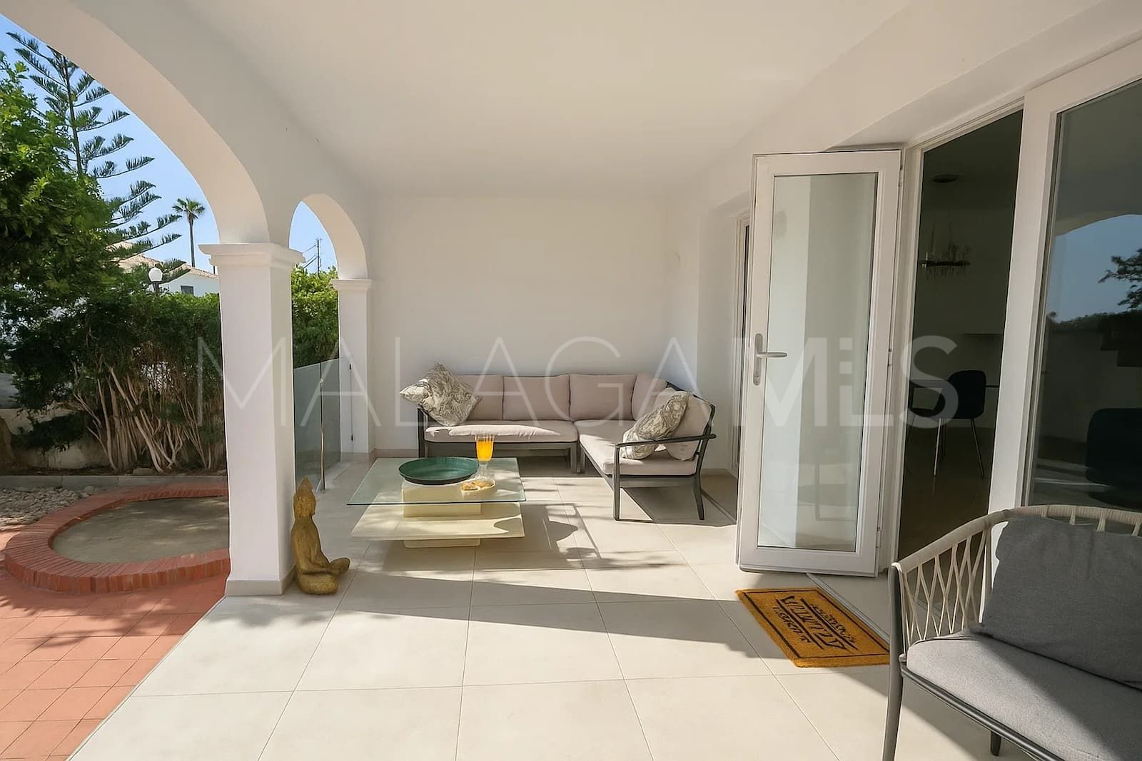 Pareado for sale in Hacienda Guadalupe