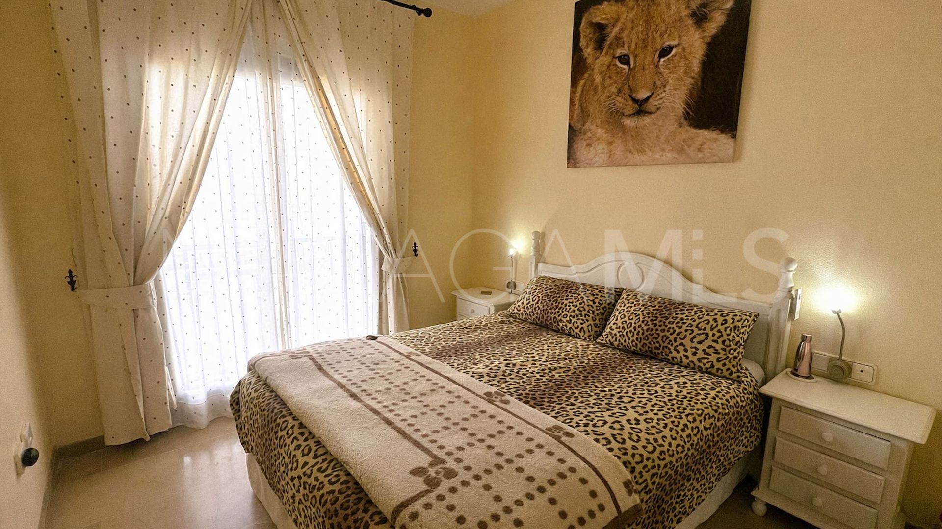 Markplanslägenhet for sale in La Duquesa