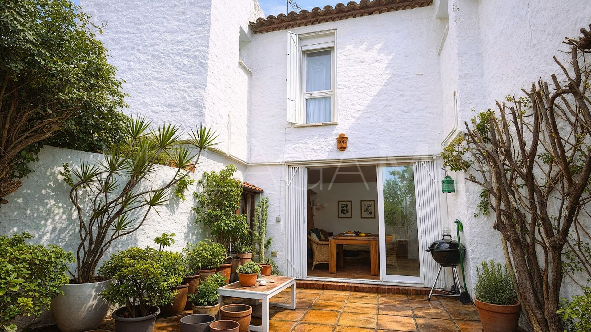 Radhus for sale in Bahia de Casares