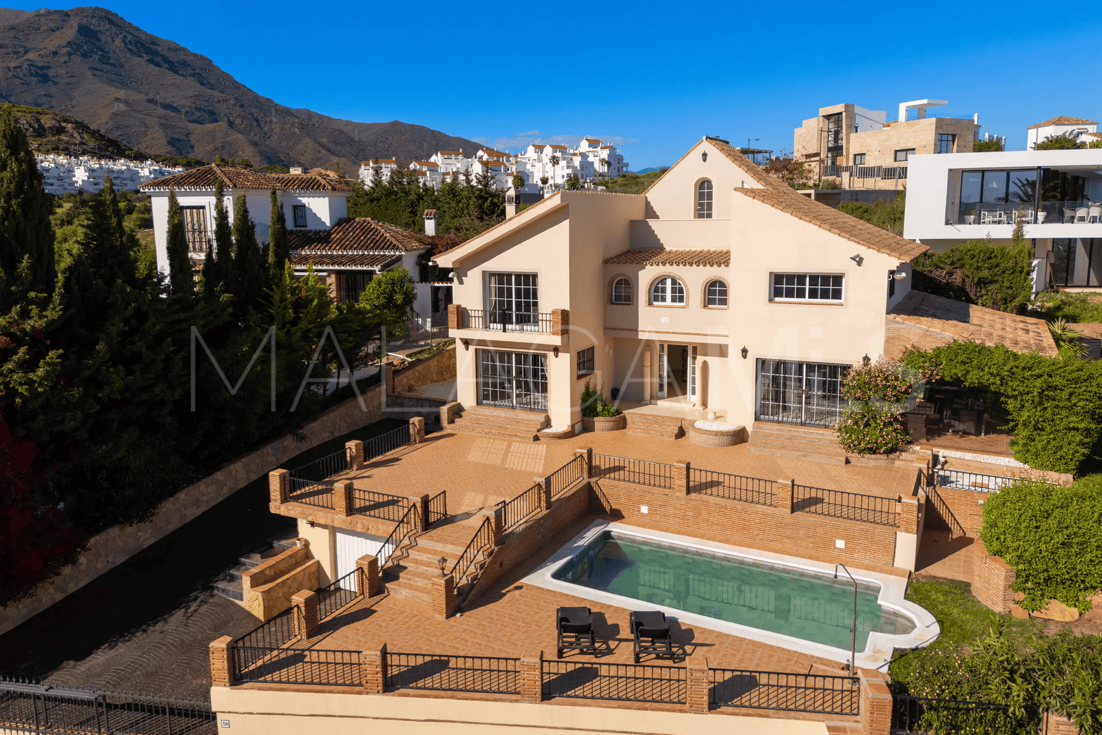 Villa for sale in Valle Romano