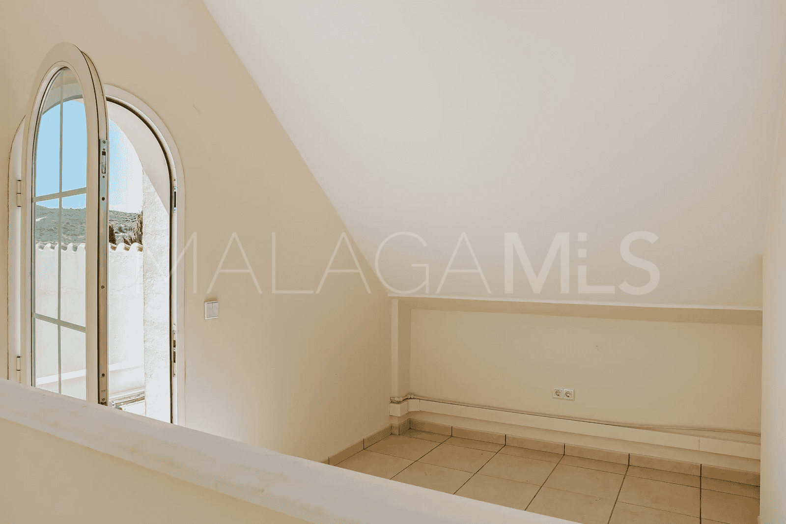 Villa for sale in Valle Romano