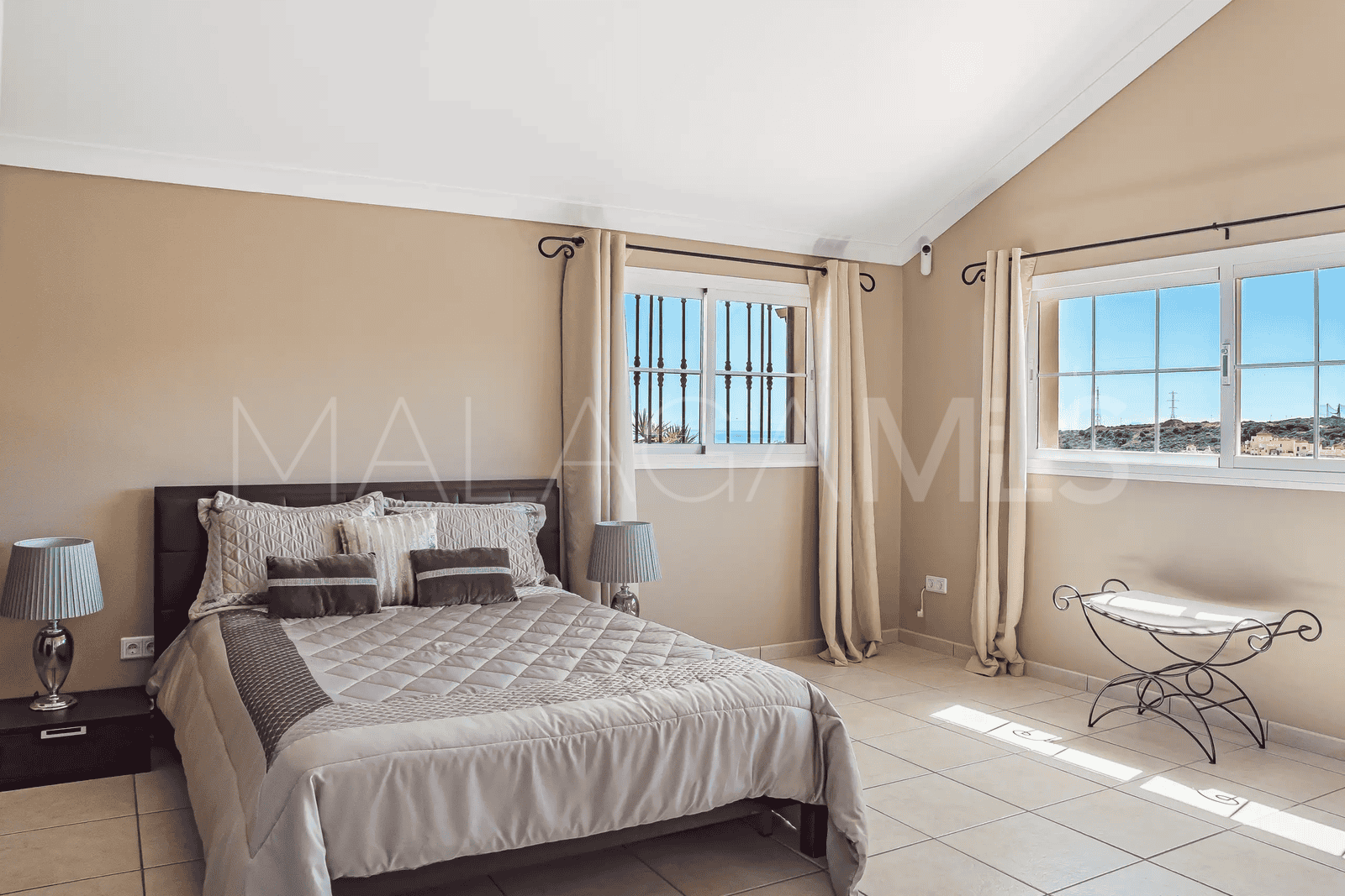 Villa for sale in Valle Romano