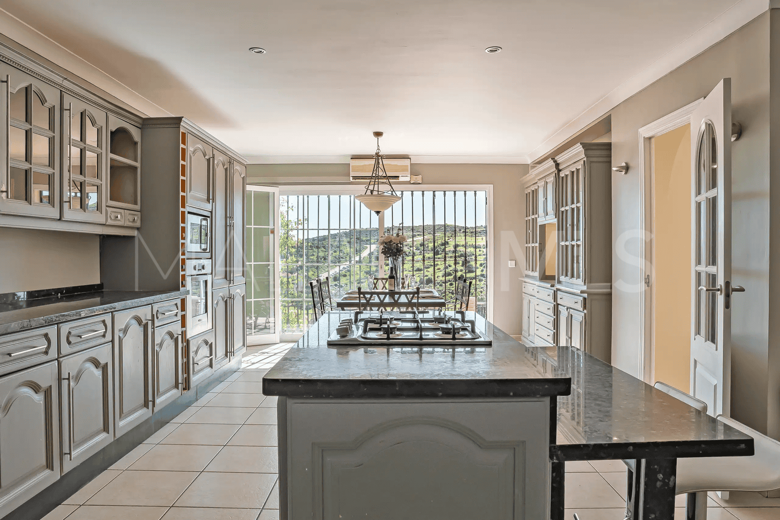 Villa for sale in Valle Romano