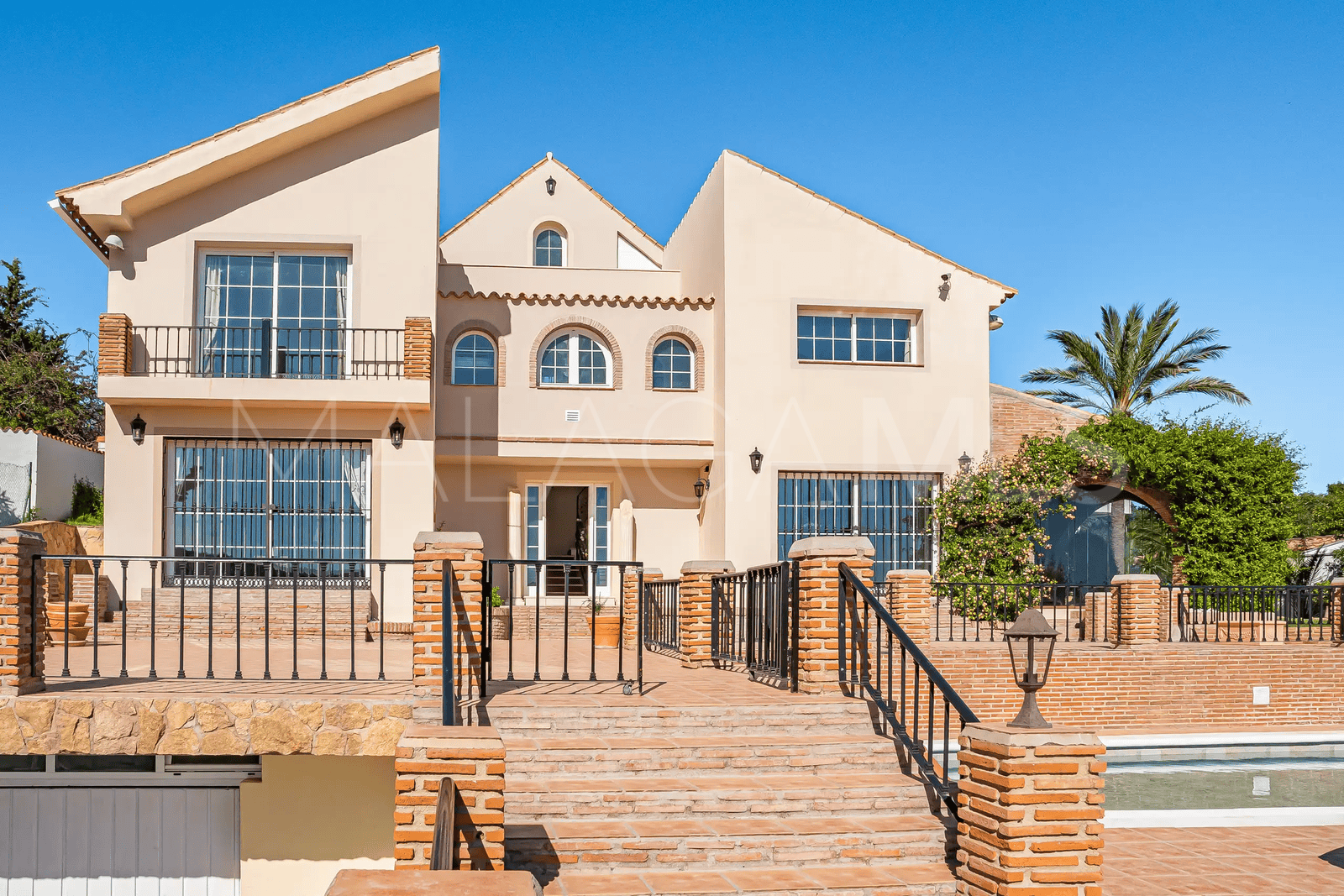 Villa for sale in Valle Romano