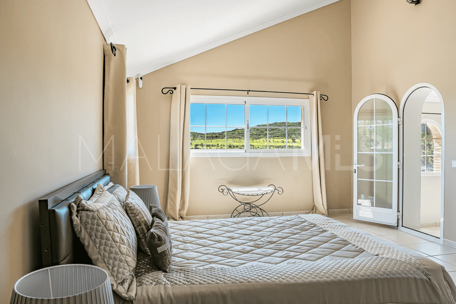 Villa for sale in Valle Romano