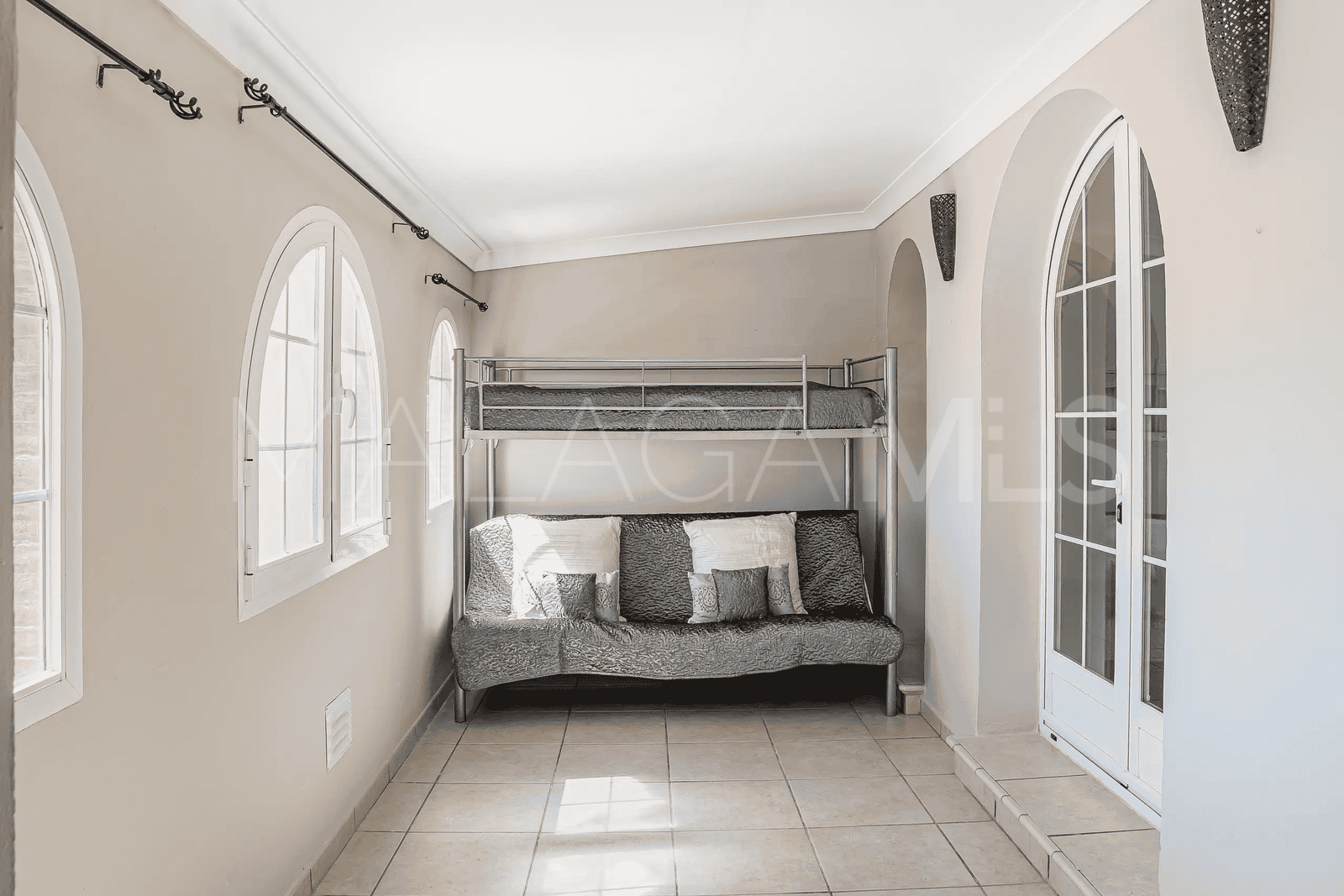 Villa for sale in Valle Romano