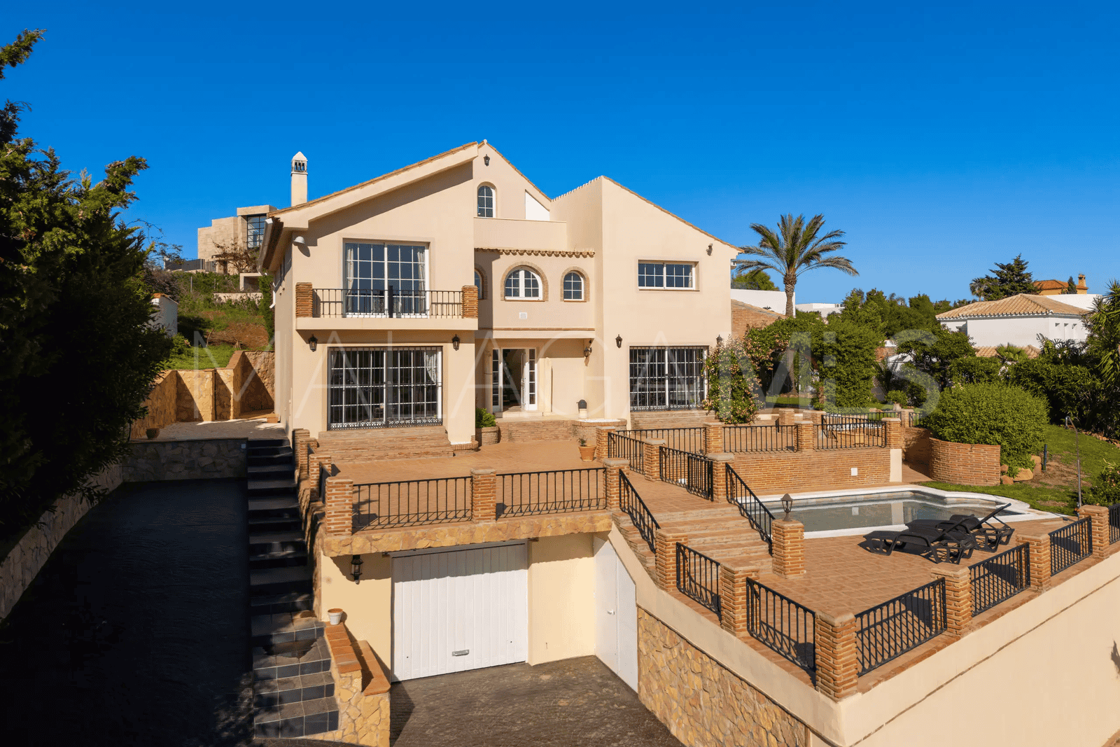 Villa for sale in Valle Romano
