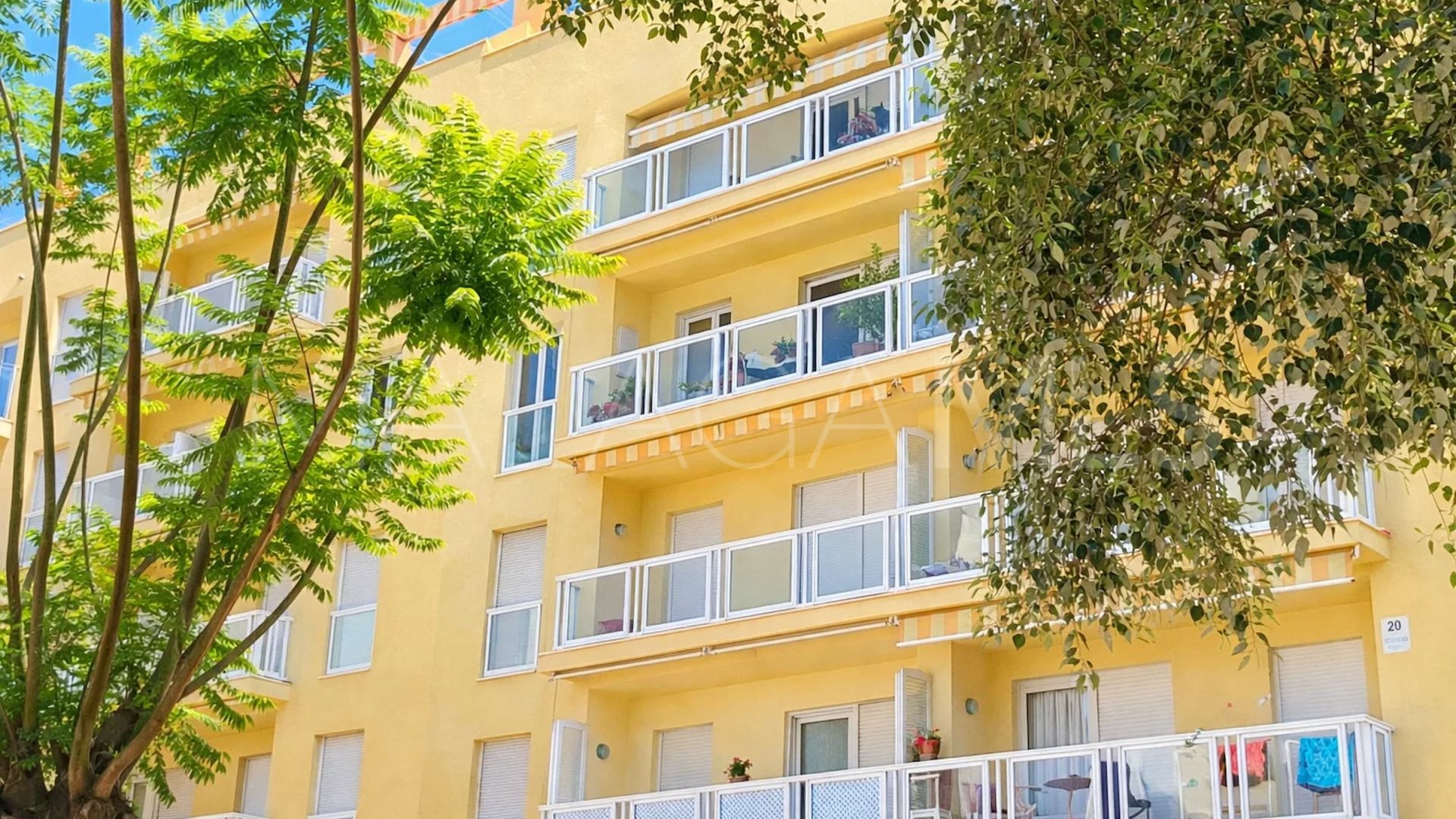 For sale Sabinillas apartment