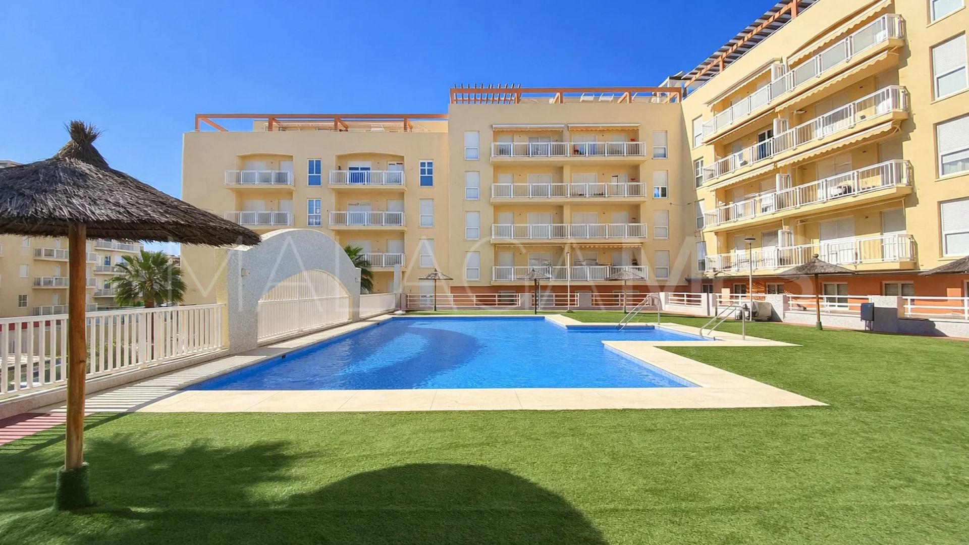 For sale Sabinillas apartment