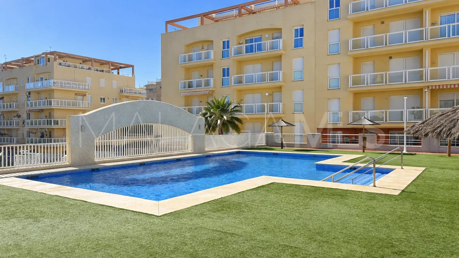 For sale Sabinillas apartment