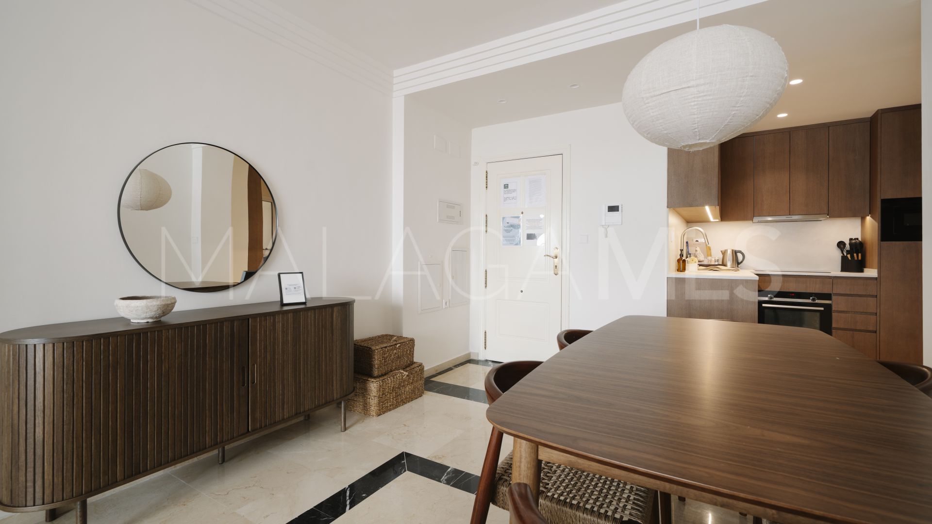 Lägenhet for sale in Marbella City