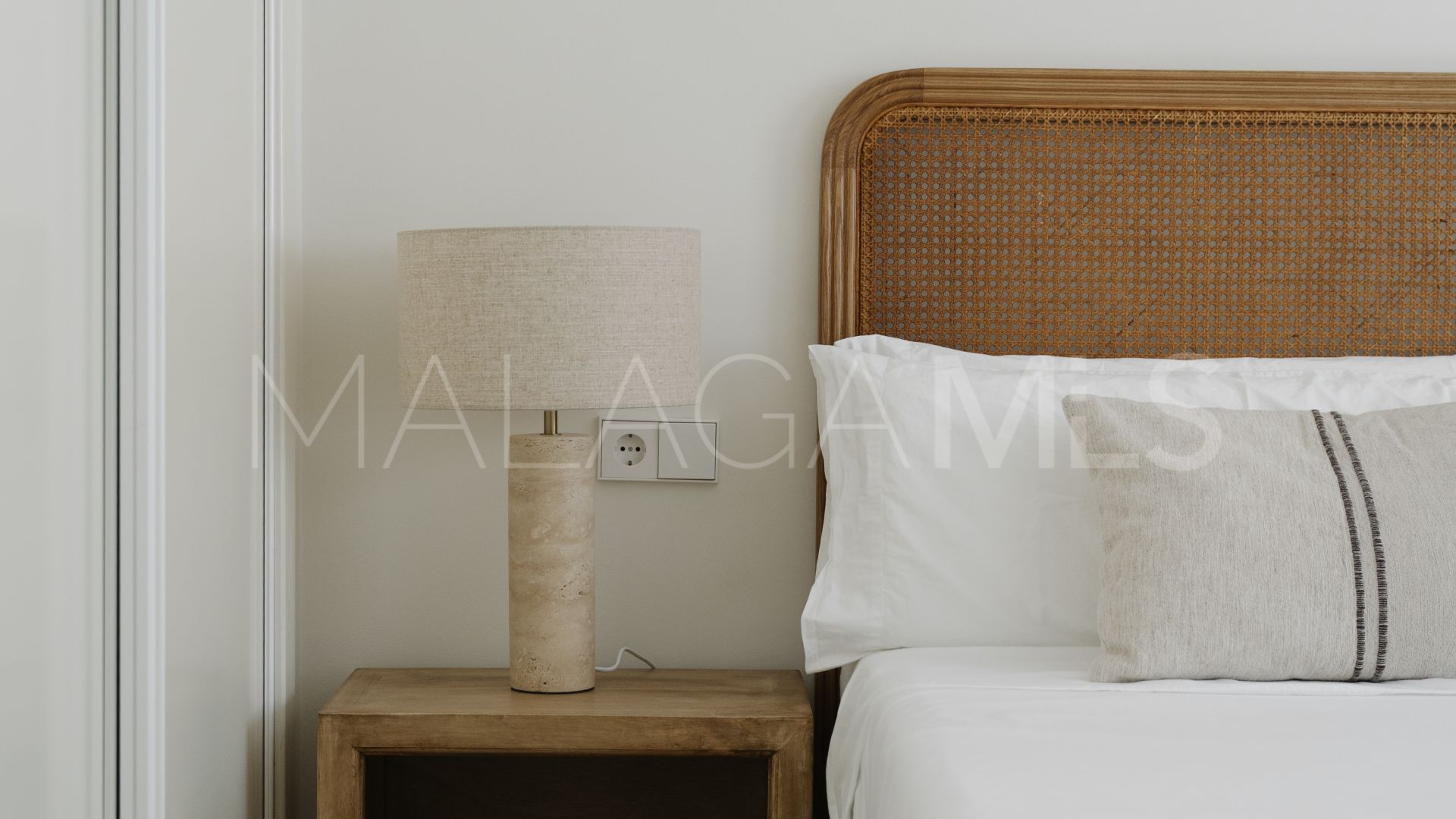 Lägenhet for sale in Marbella City