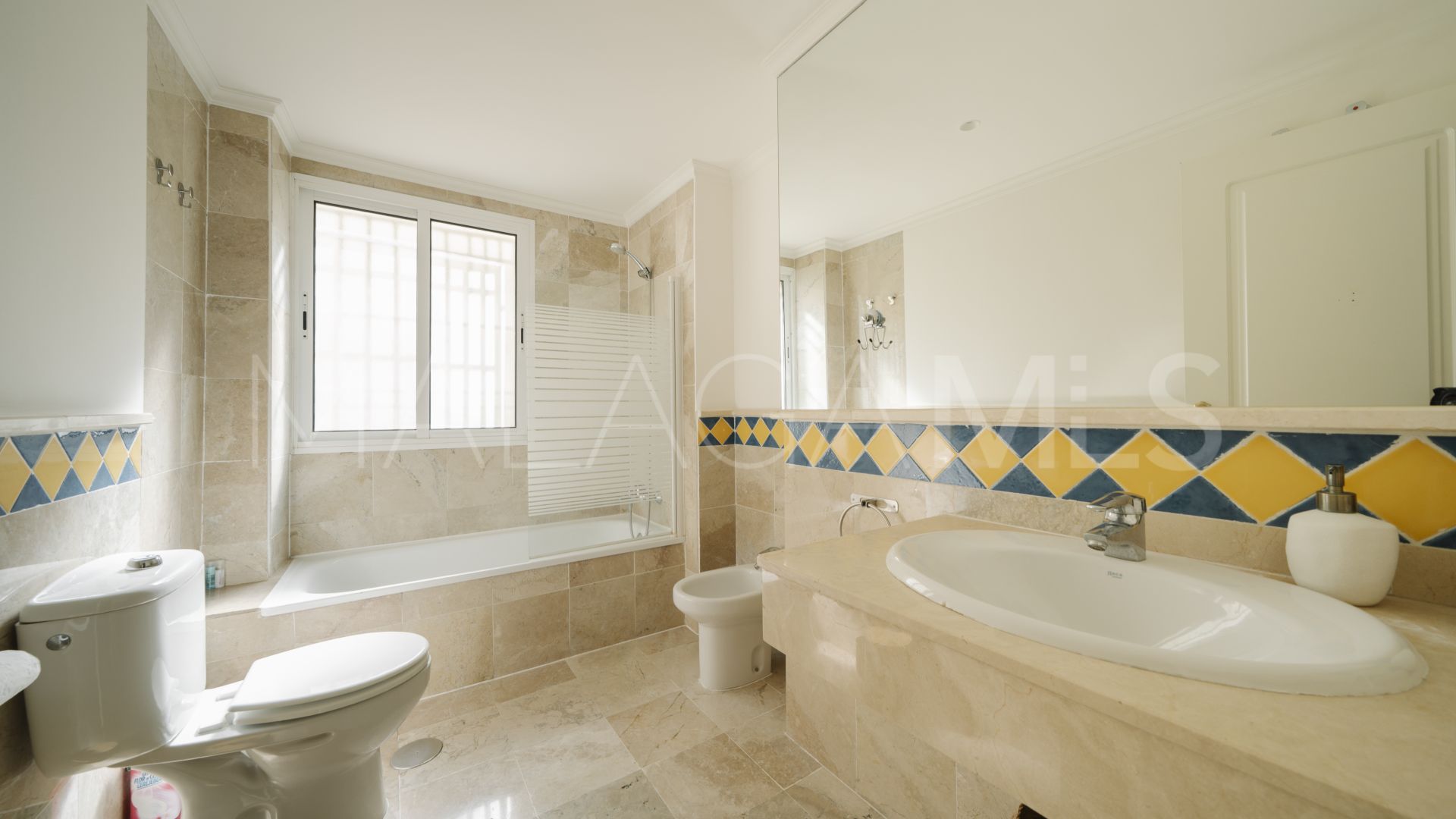 Lägenhet for sale in Marbella City