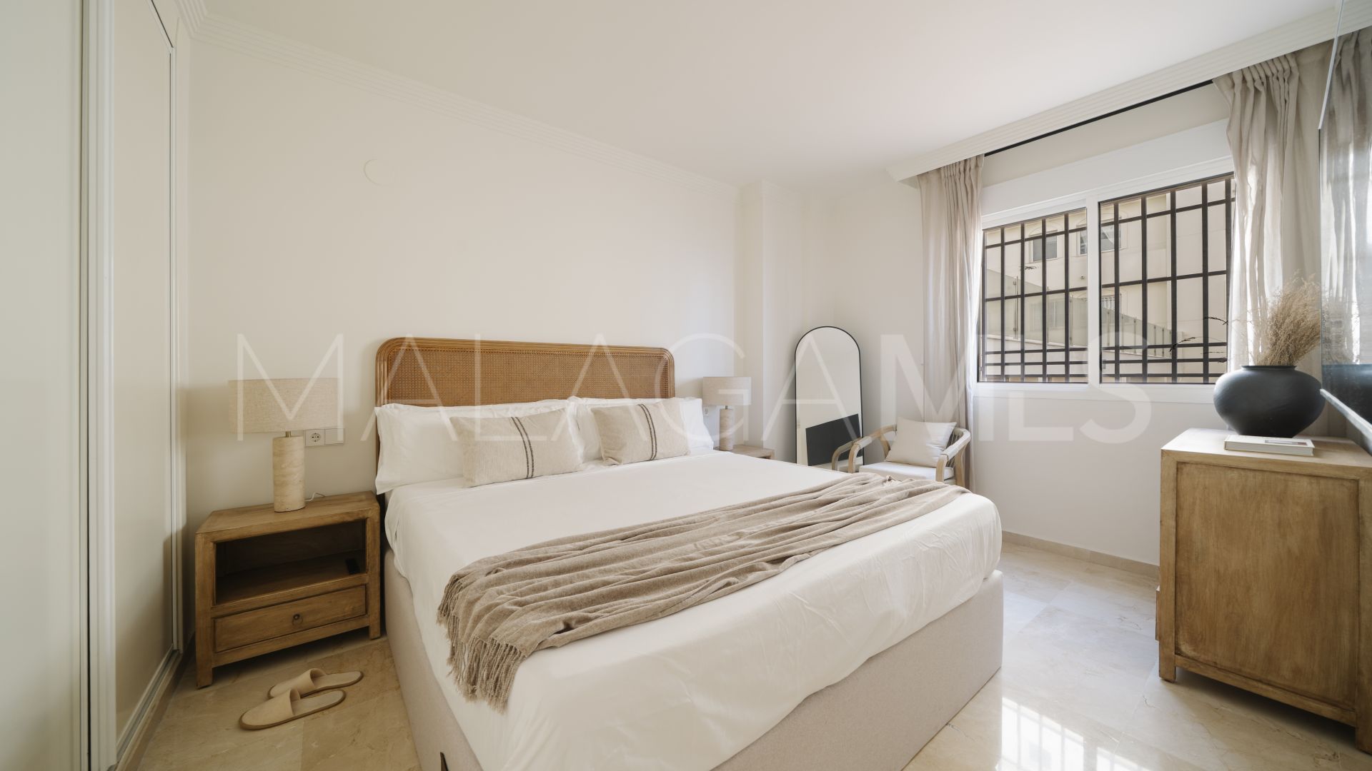 Lägenhet for sale in Marbella City