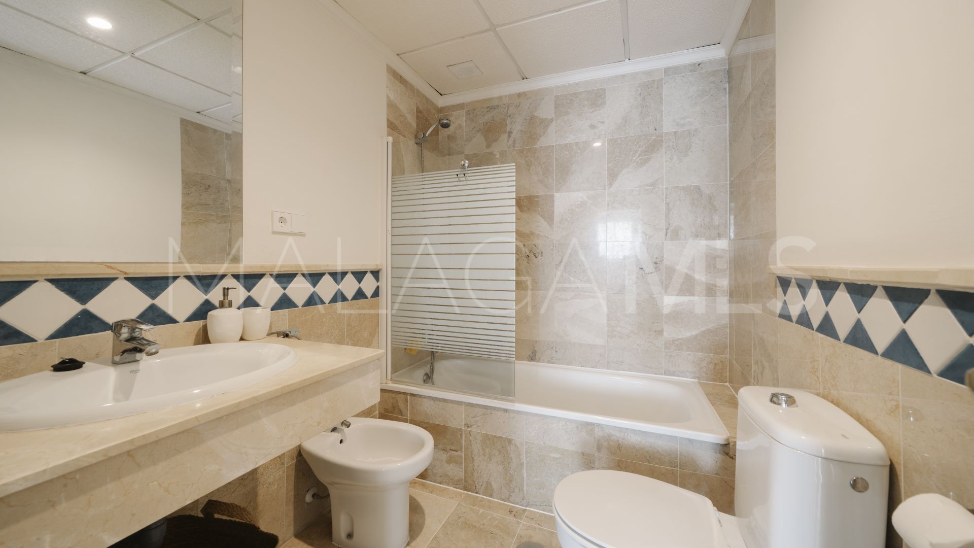 Lägenhet for sale in Marbella City