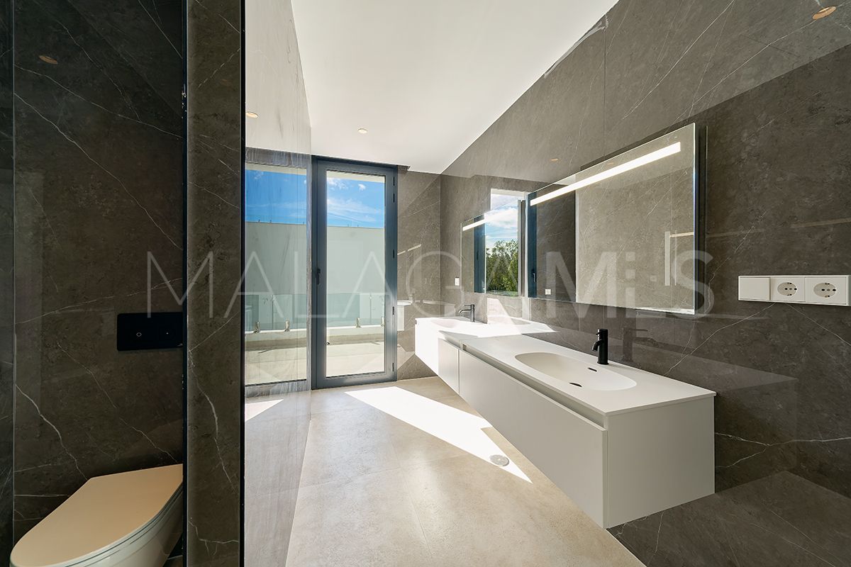 Villa for sale in Monte Biarritz