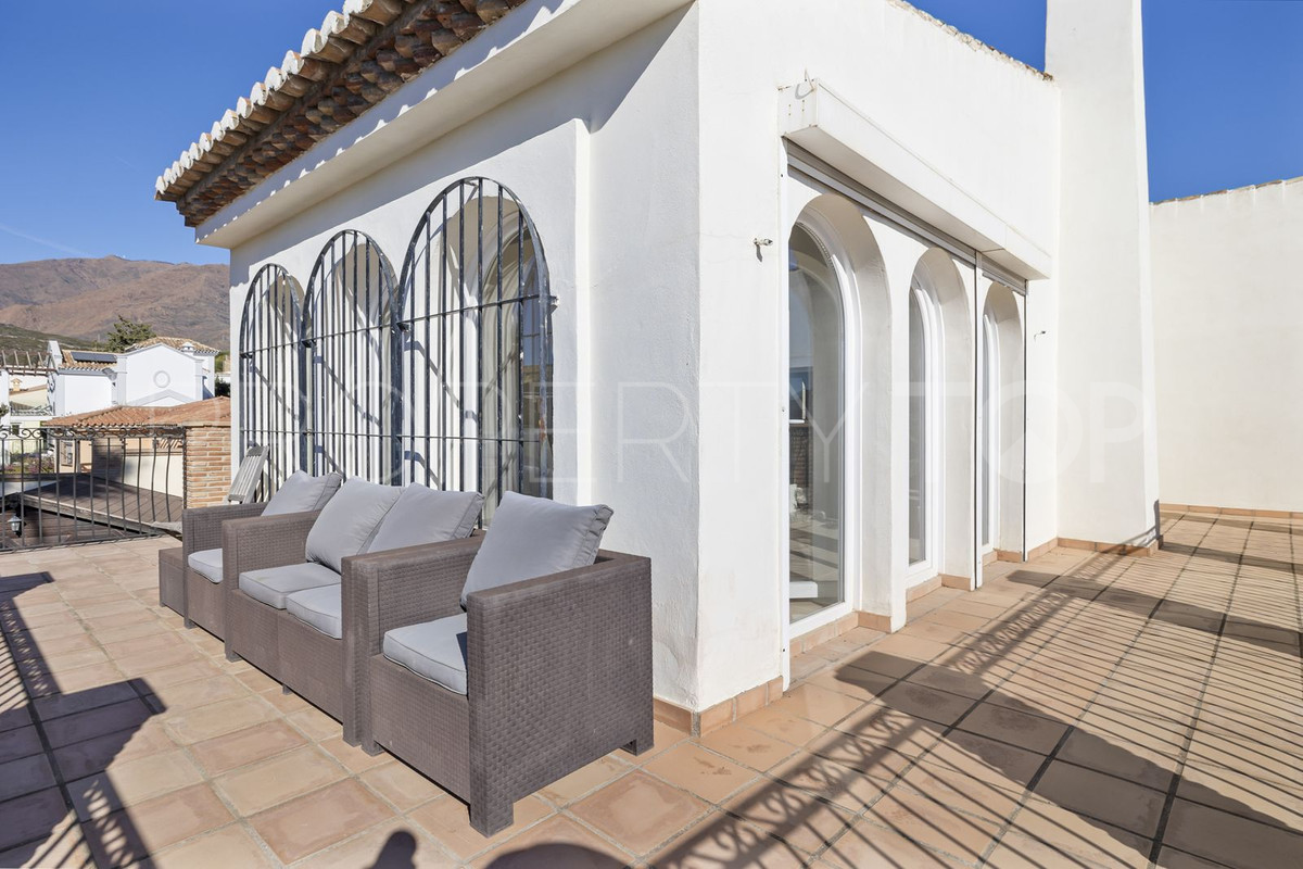 Estepona Hills, villa de 4 dormitorios en venta