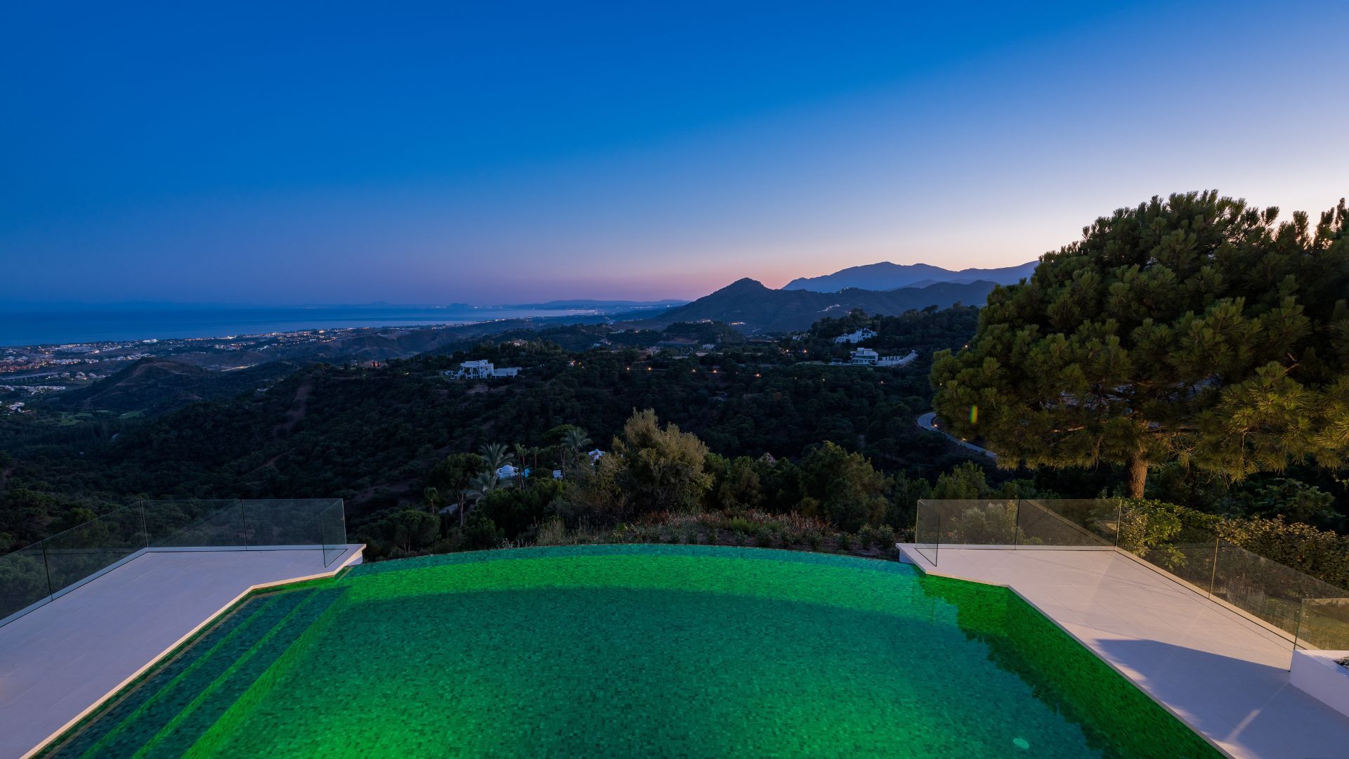 Pool with sea and mountain views in La Zagaleta, Benahavís, Marbella - Private Office by Hamptons International for MPDunne & Hamptons International