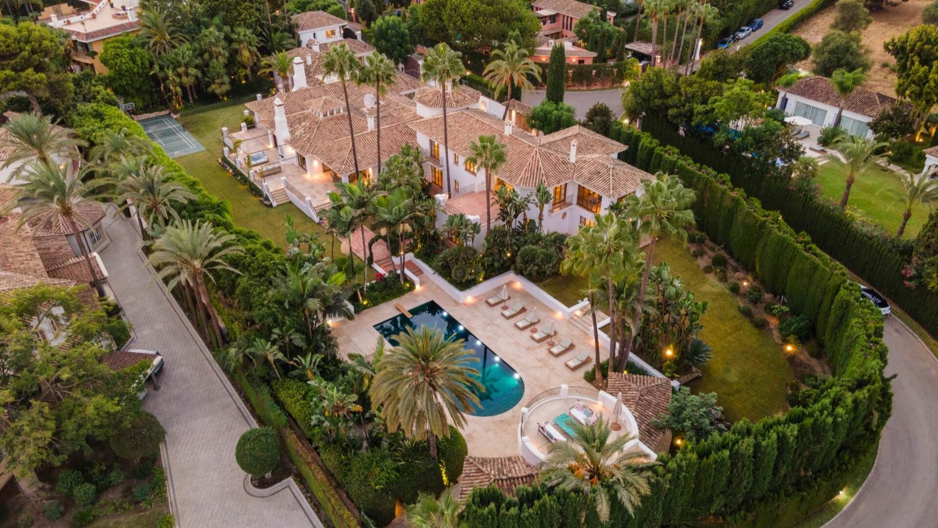 renting villa in marbella