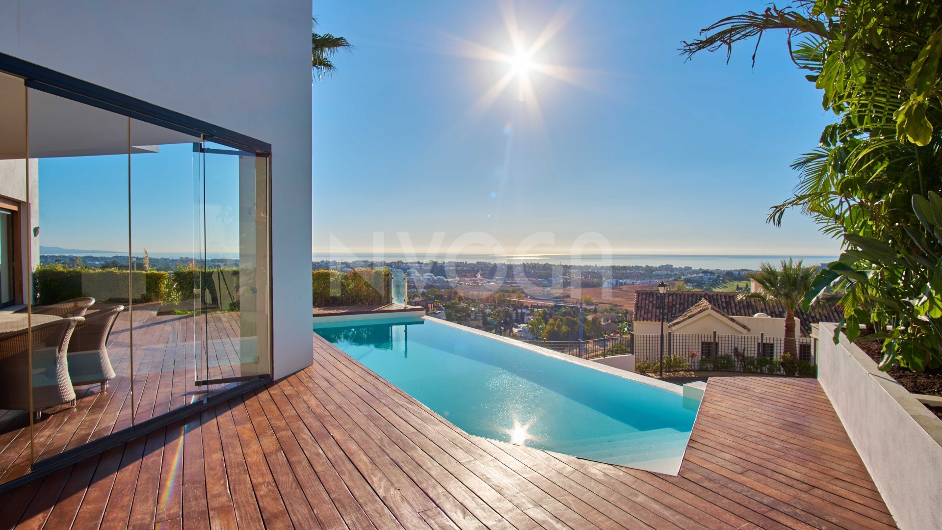 Villa with views in the Mirador del Paraíso, Benahavís