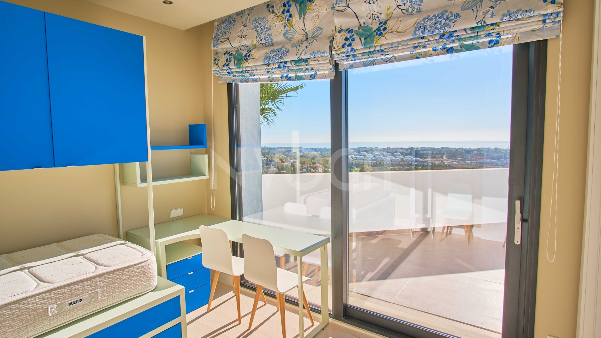 Villa with views in the Mirador del Paraíso, Benahavís