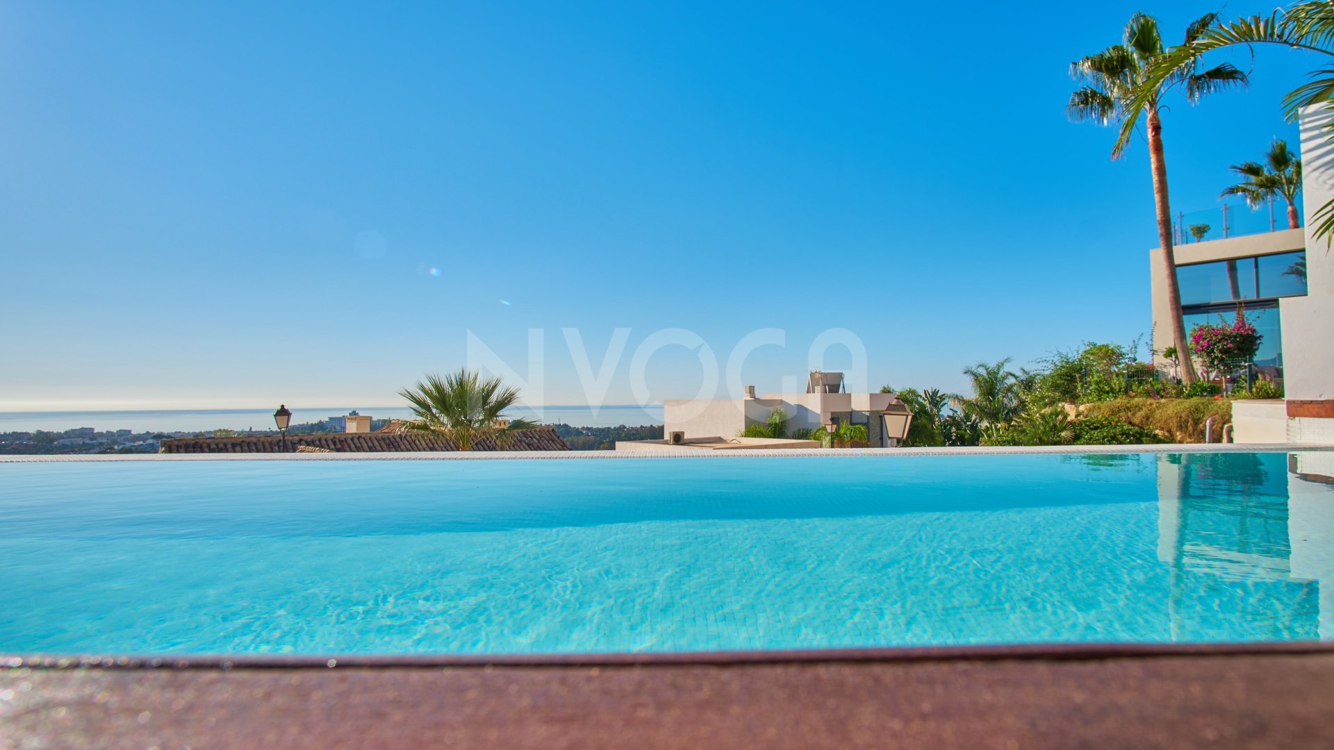 Villa with views in the Mirador del Paraíso, Benahavís