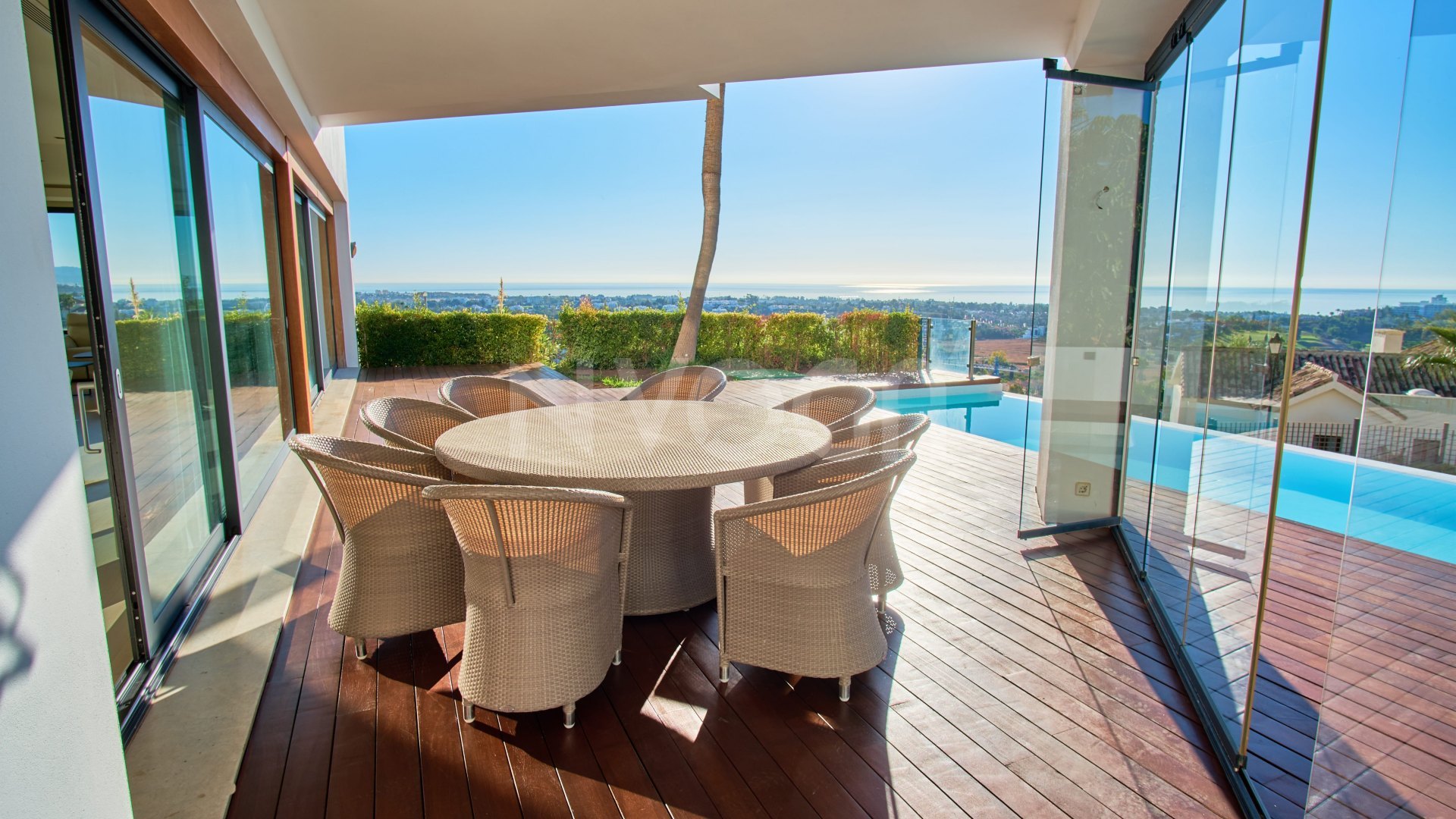 Villa with views in the Mirador del Paraíso, Benahavís