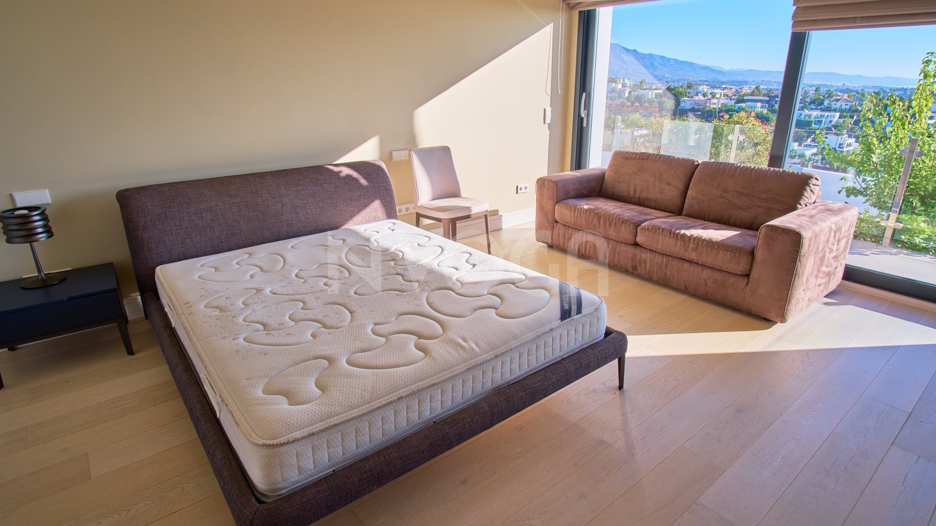 Villa with views in the Mirador del Paraíso, Benahavís