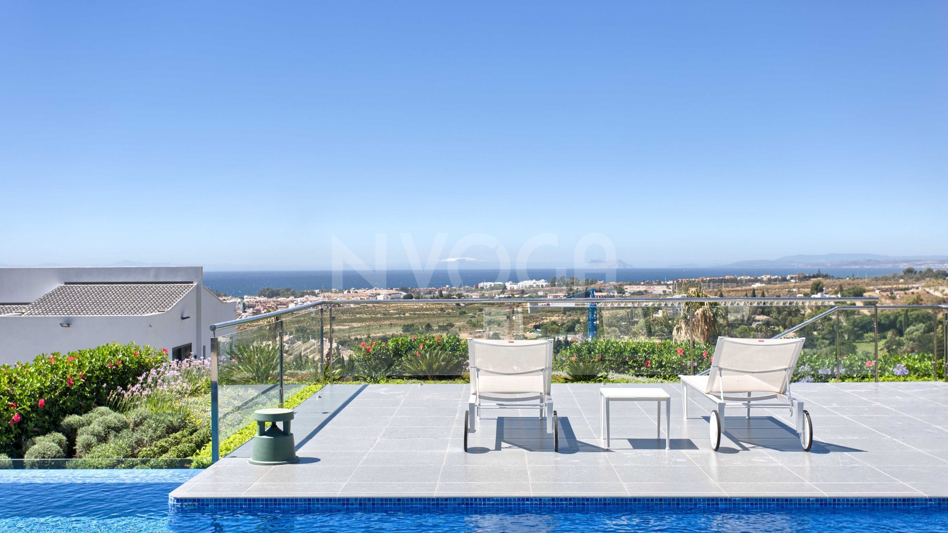 Beautiful contemporary villa located in the heart of Benahavís