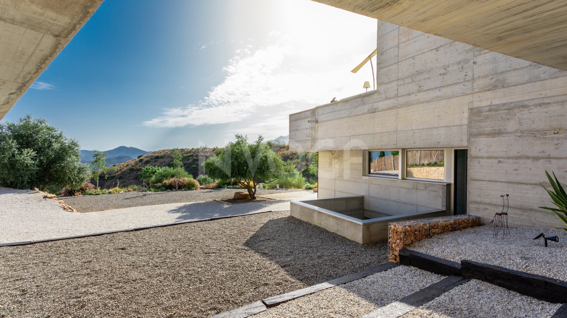 Luxury contemporary villa with minimalist design in the Valtocado Urbanization, Mijas