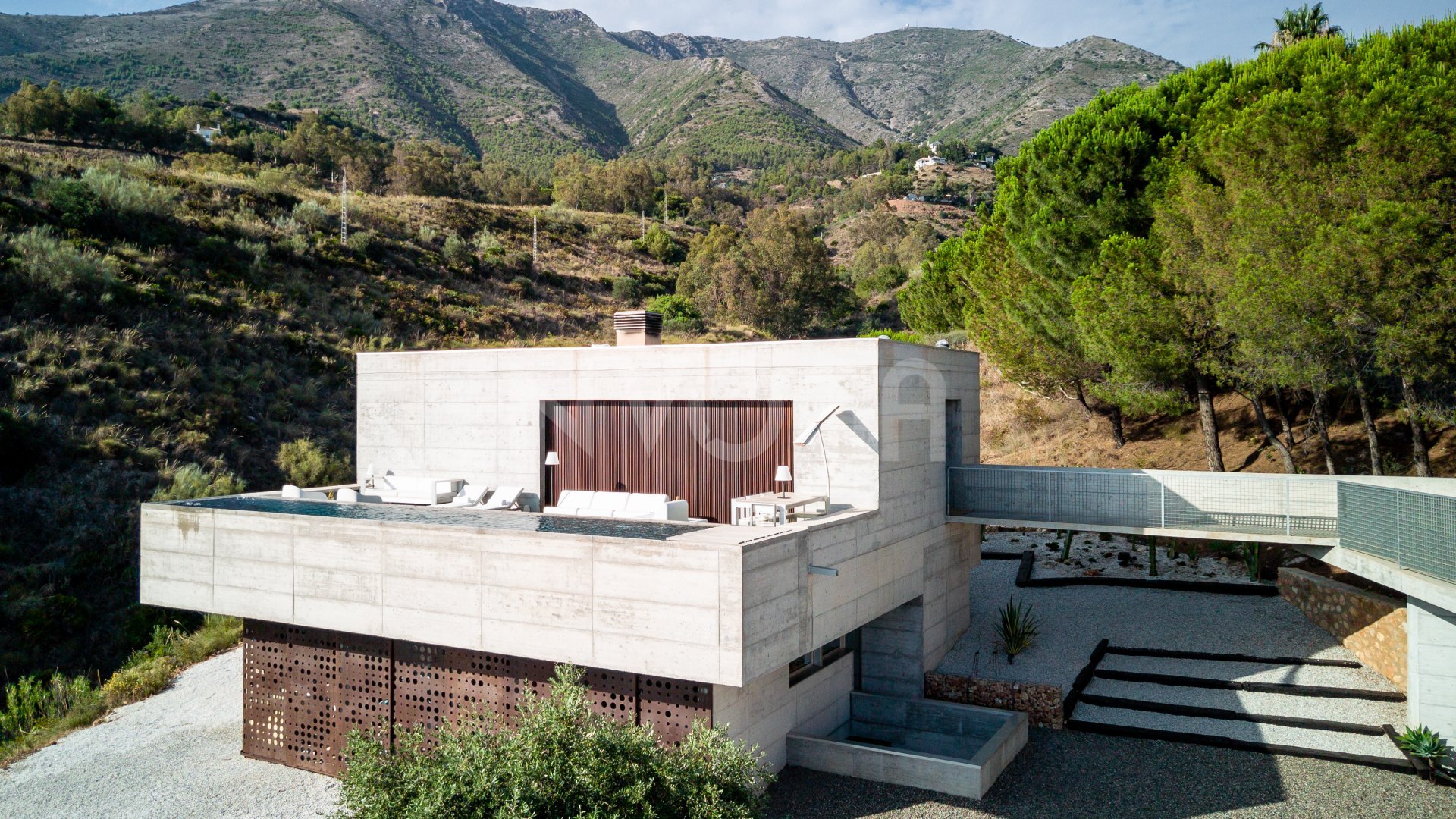 Luxury contemporary villa with minimalist design in the Valtocado Urbanization, Mijas