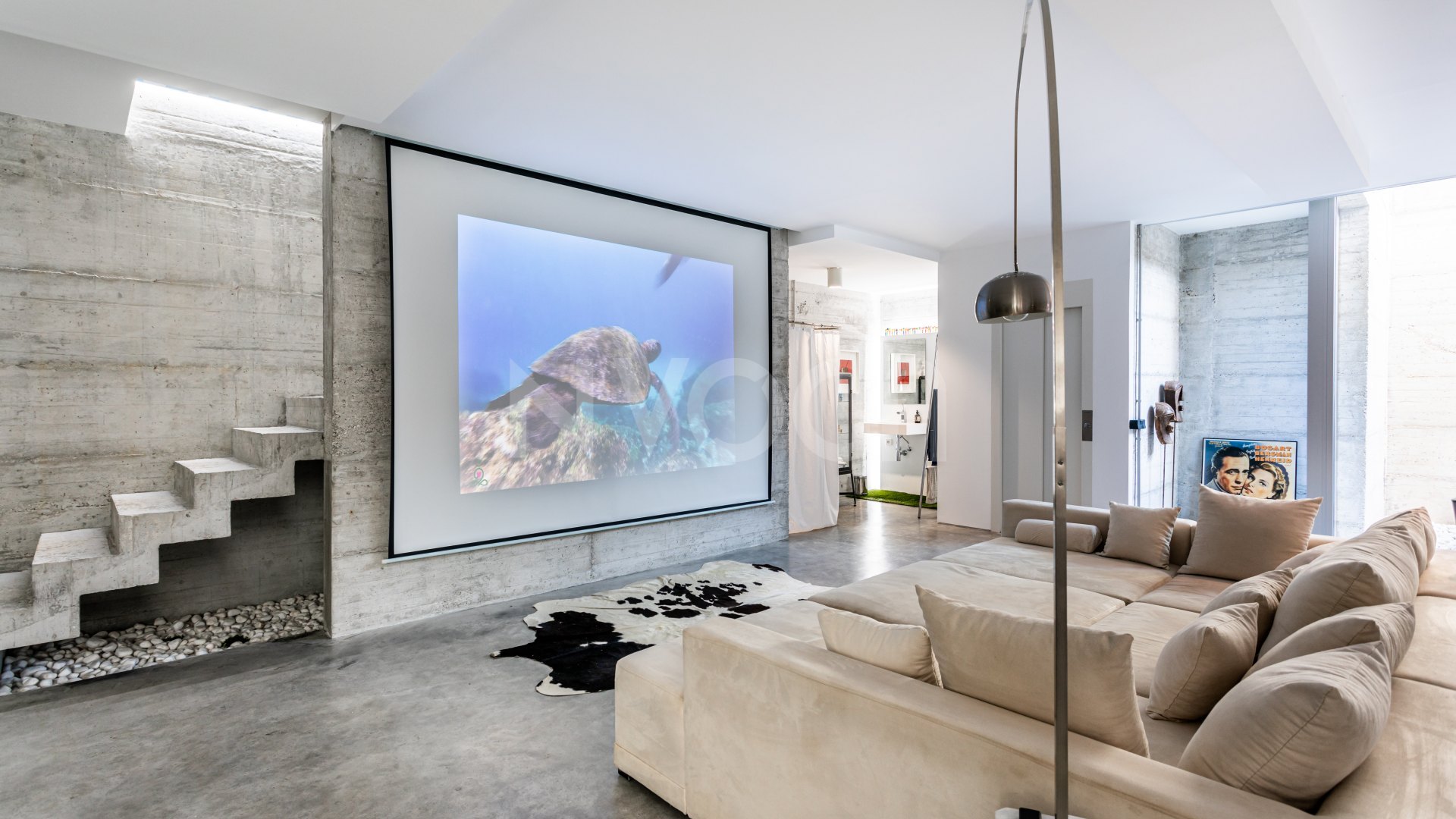 Luxury contemporary villa with minimalist design in the Valtocado Urbanization, Mijas