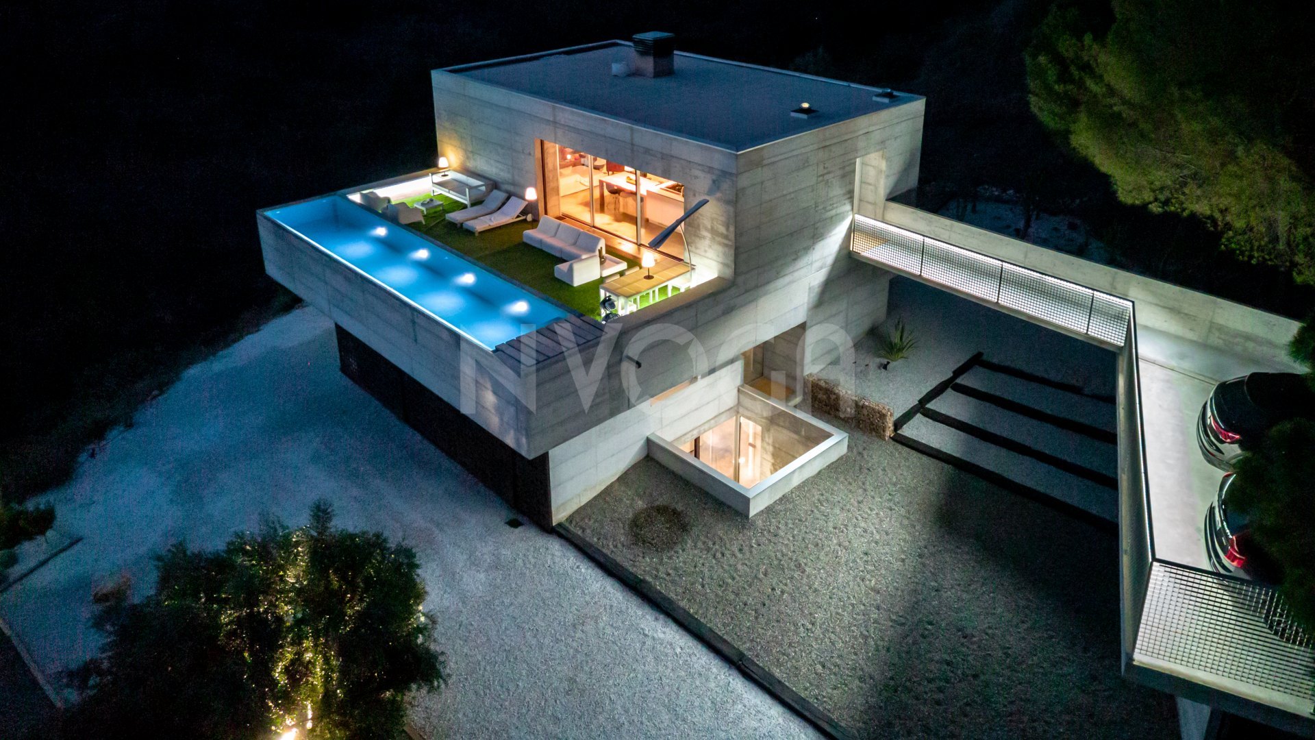 Luxury contemporary villa with minimalist design in the Valtocado Urbanization, Mijas